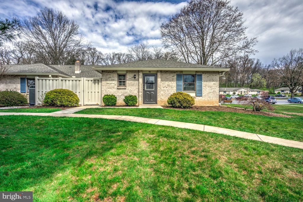 Photo of 410 Valleybrook Drive, Lancaster, PA 17601 (MLS # PALA2049302)