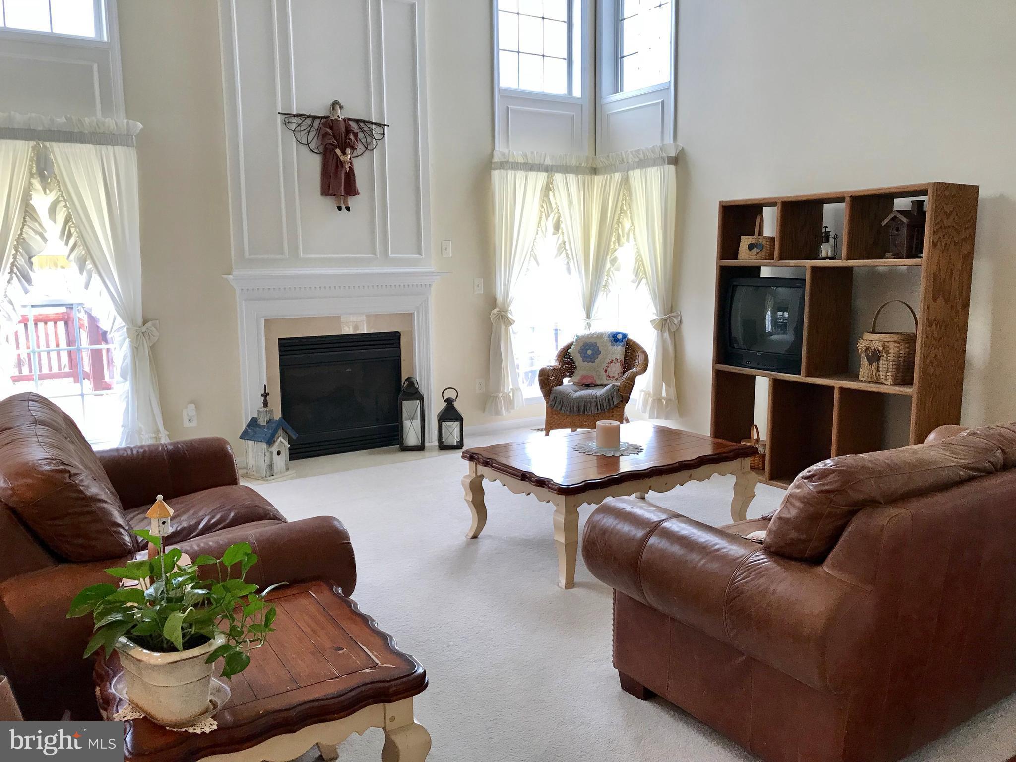 GALYN MANOR - Residential