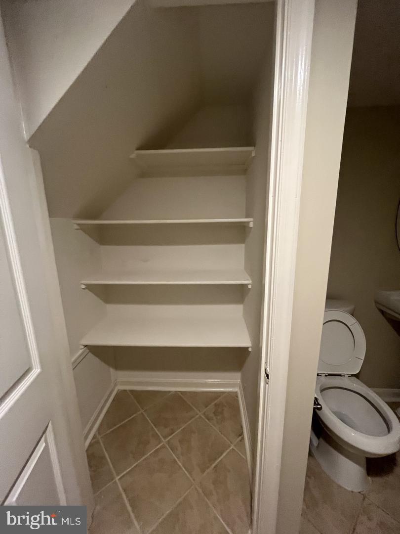 SPRING LAKE FARM - Residential Lease