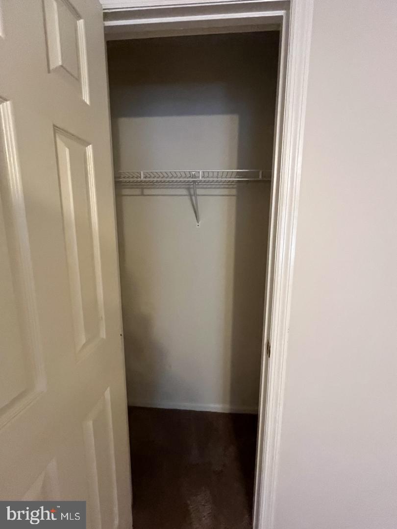 SPRING LAKE FARM - Residential Lease