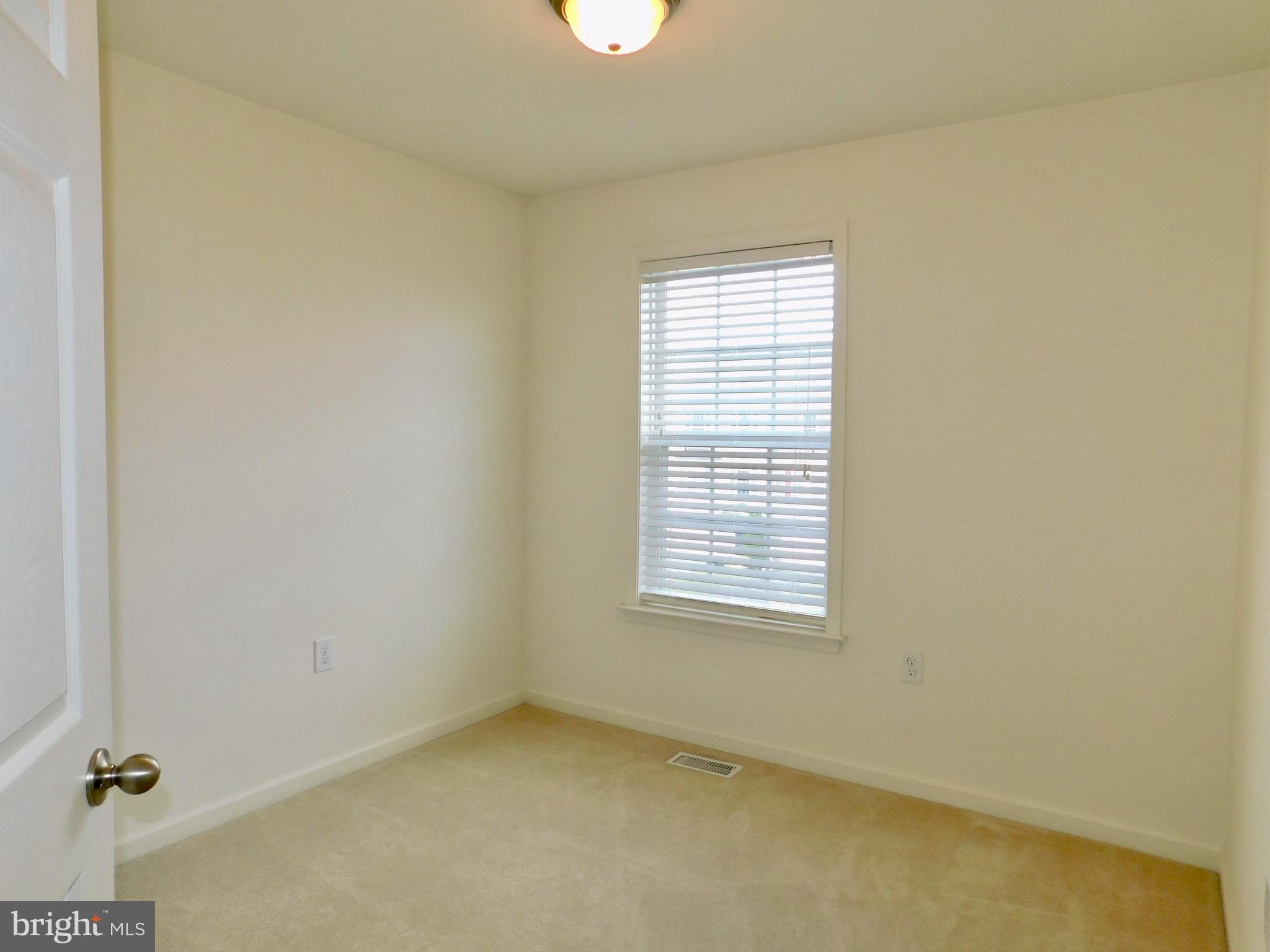 HAMMONDS MILL - Residential