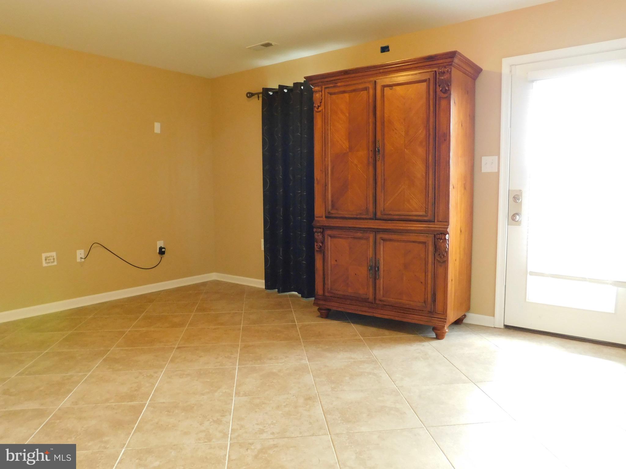 HAMMONDS MILL - Residential