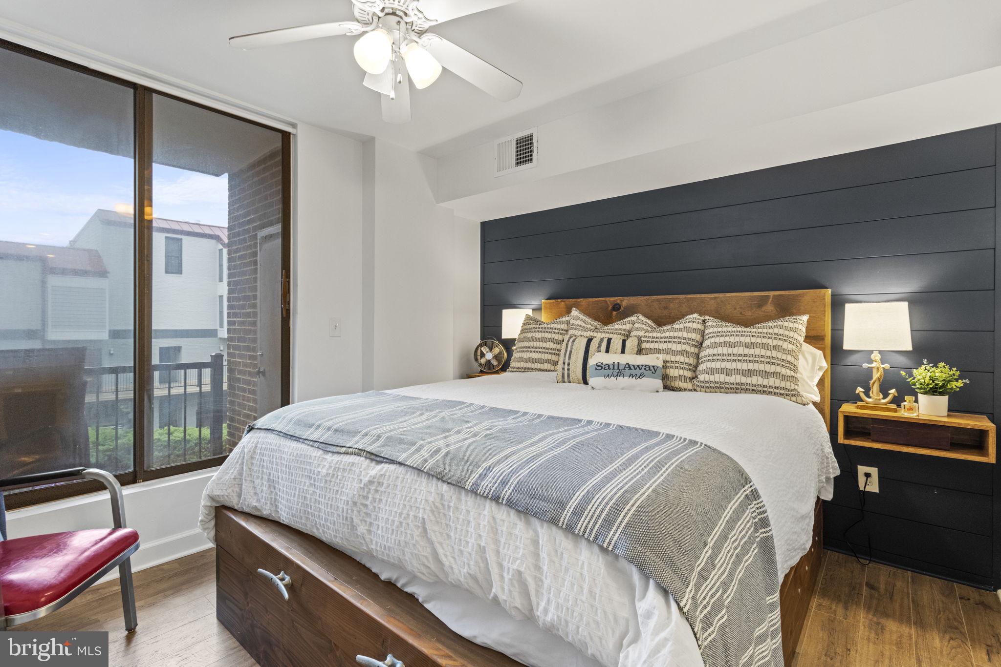 EASTPORT - Residential