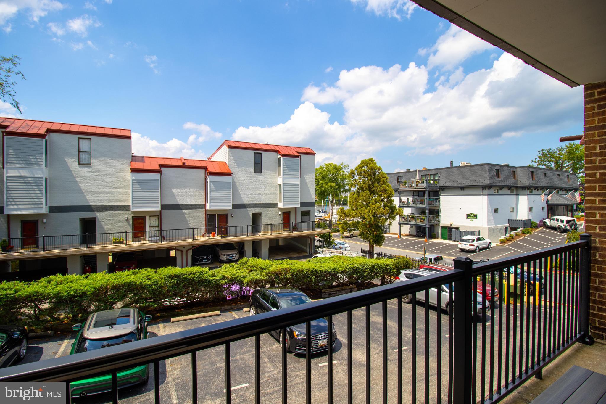 EASTPORT - Residential