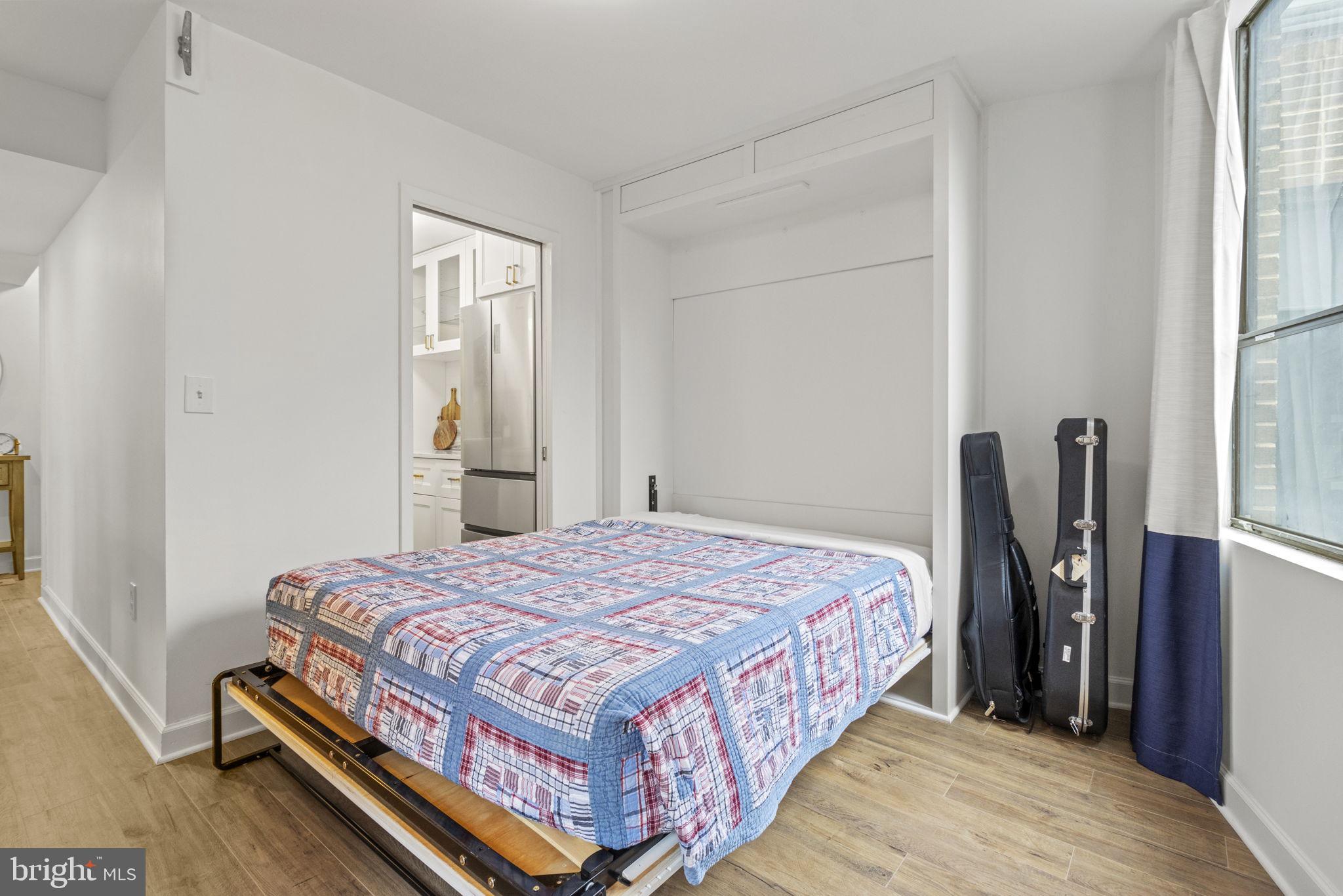 EASTPORT - Residential