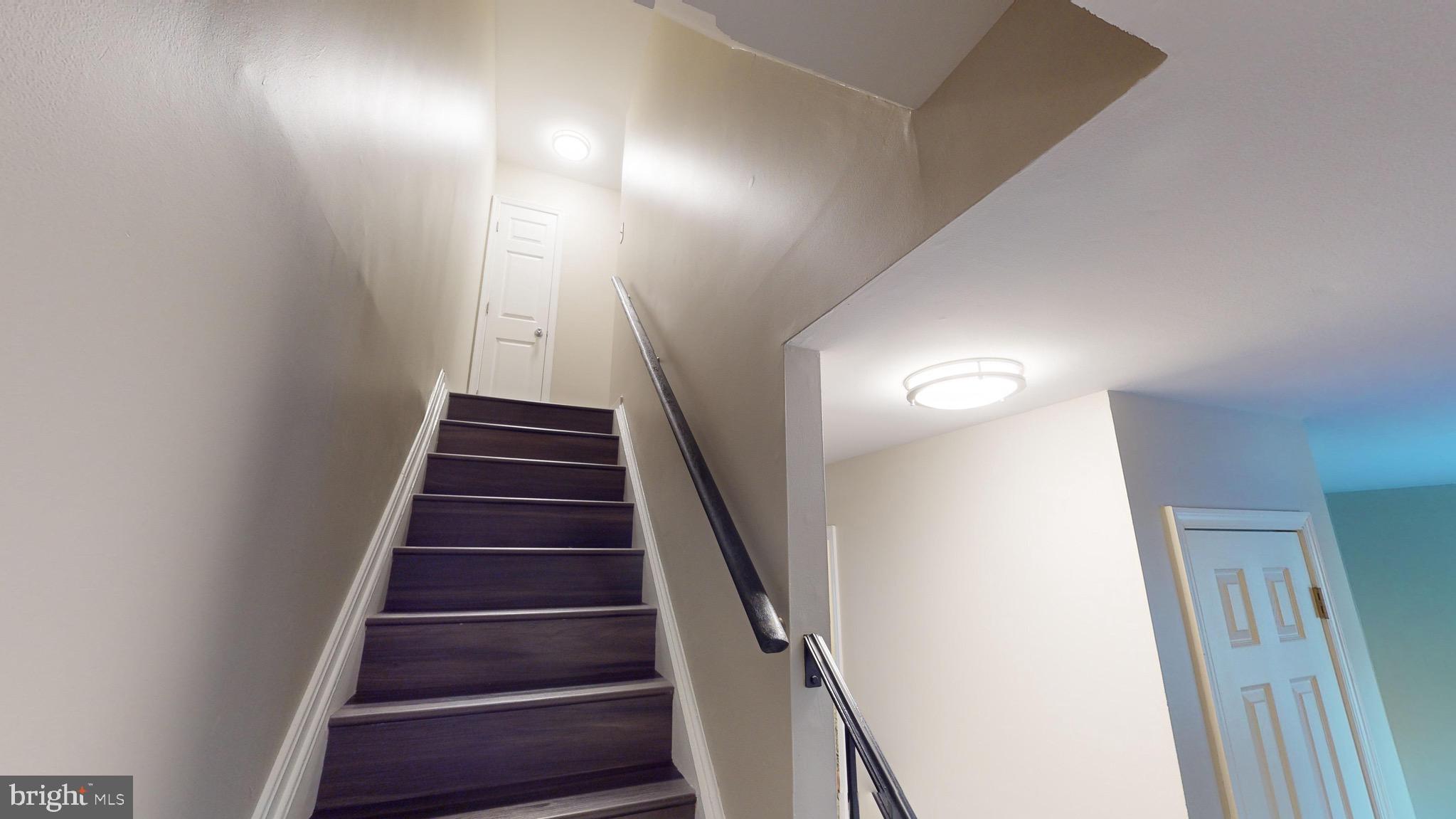 RYON WOODS - Residential