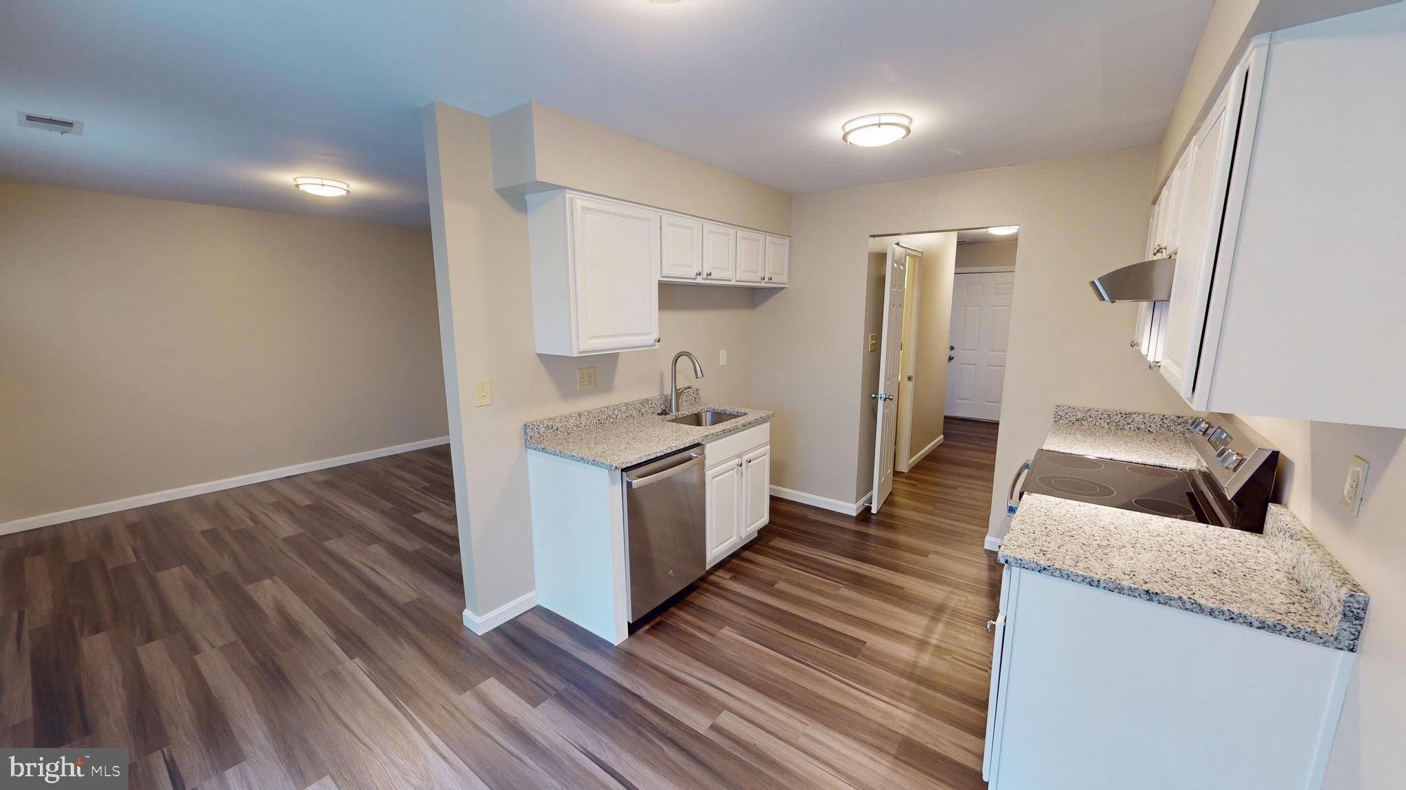 RYON WOODS - Residential