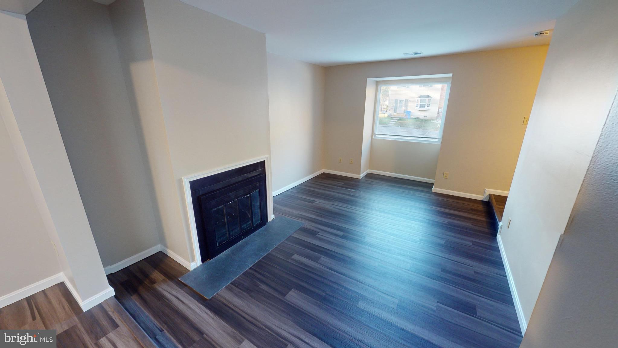 RYON WOODS - Residential