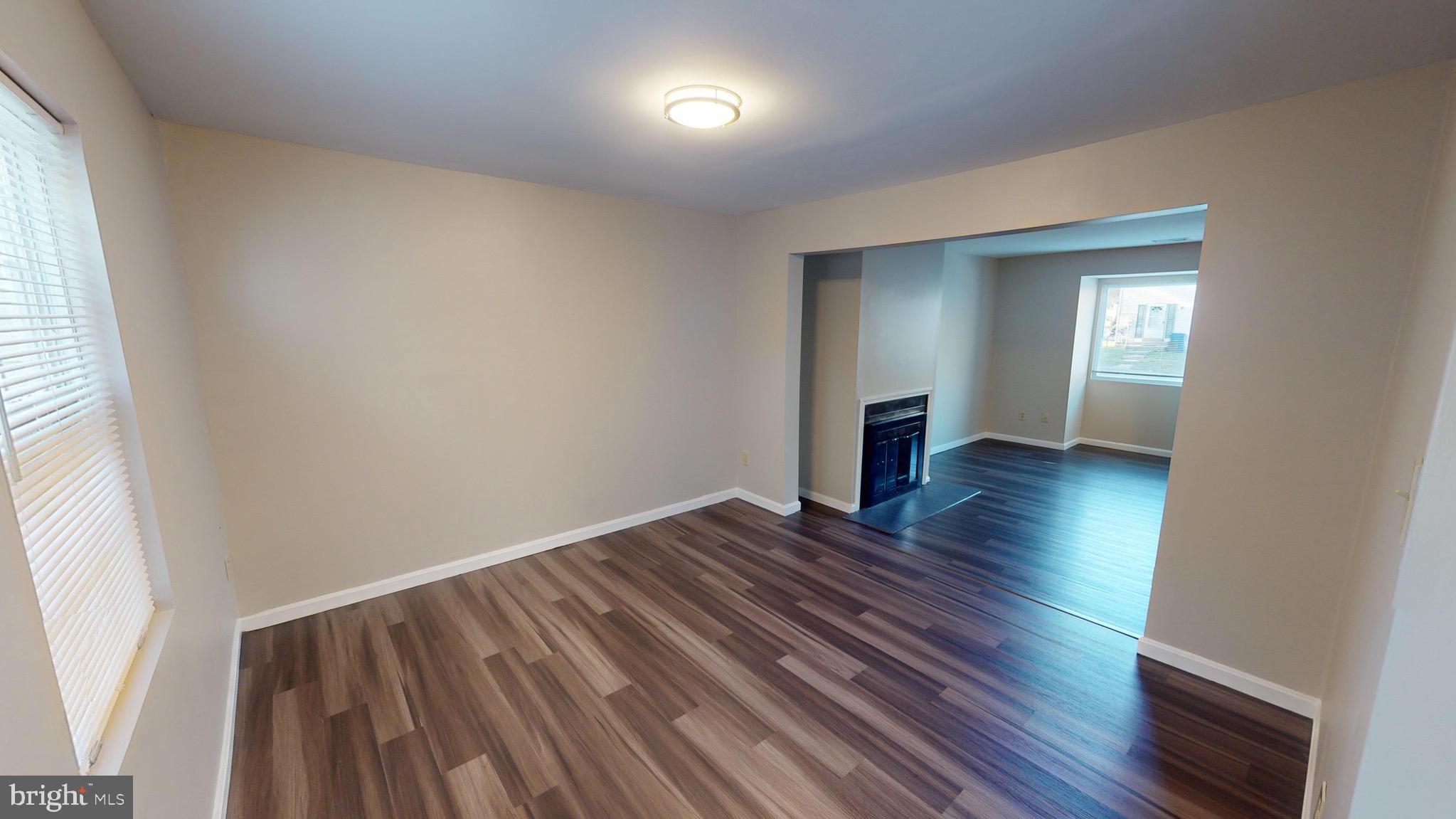 RYON WOODS - Residential