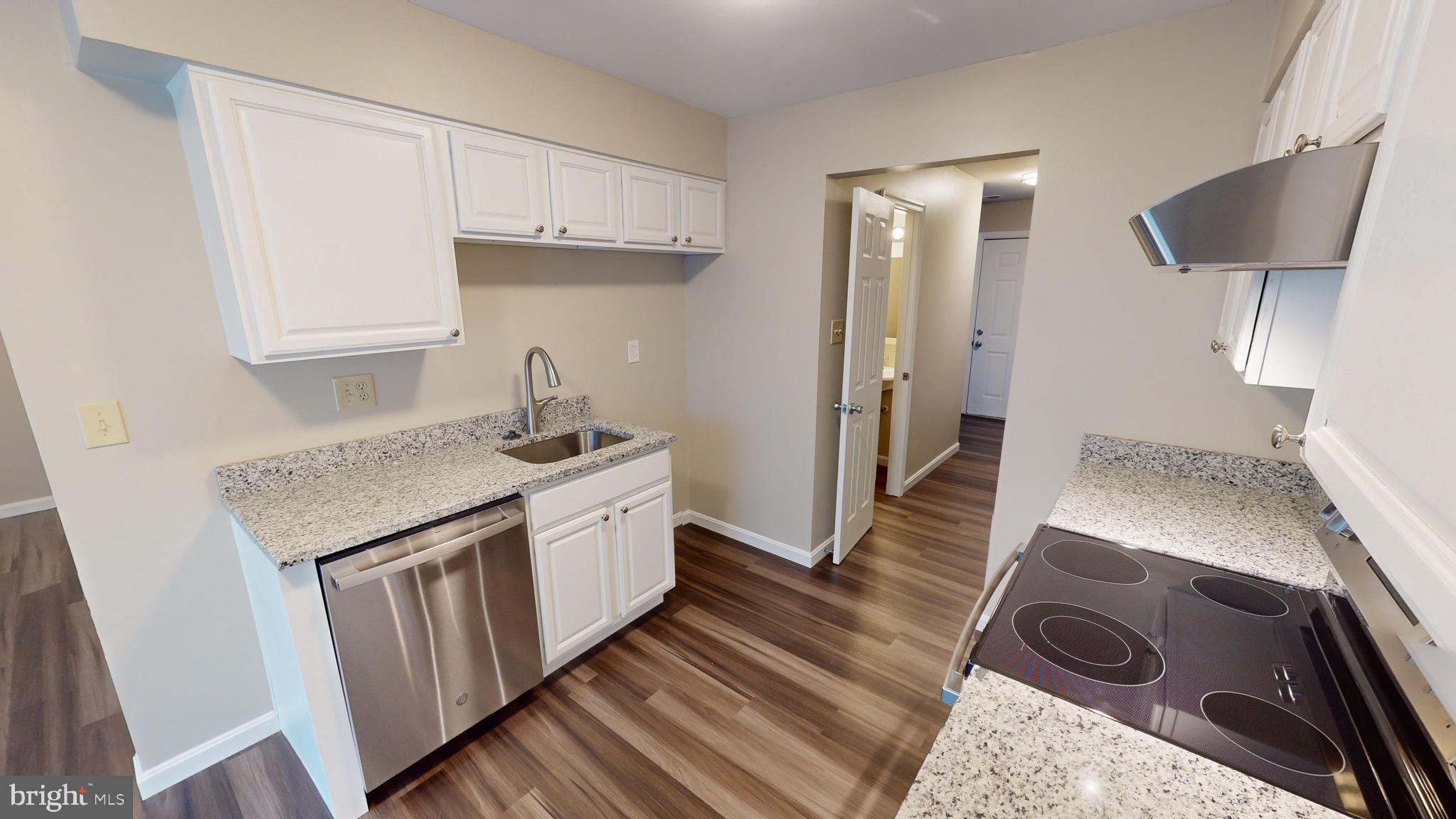 RYON WOODS - Residential