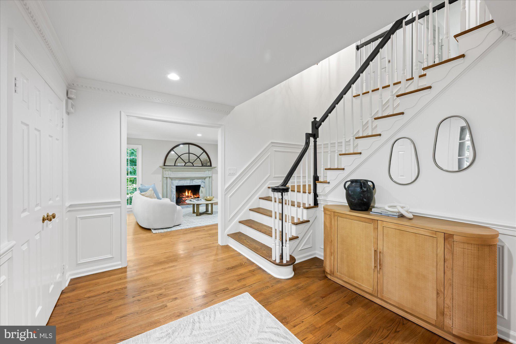 1091 OLD CEDAR ROAD