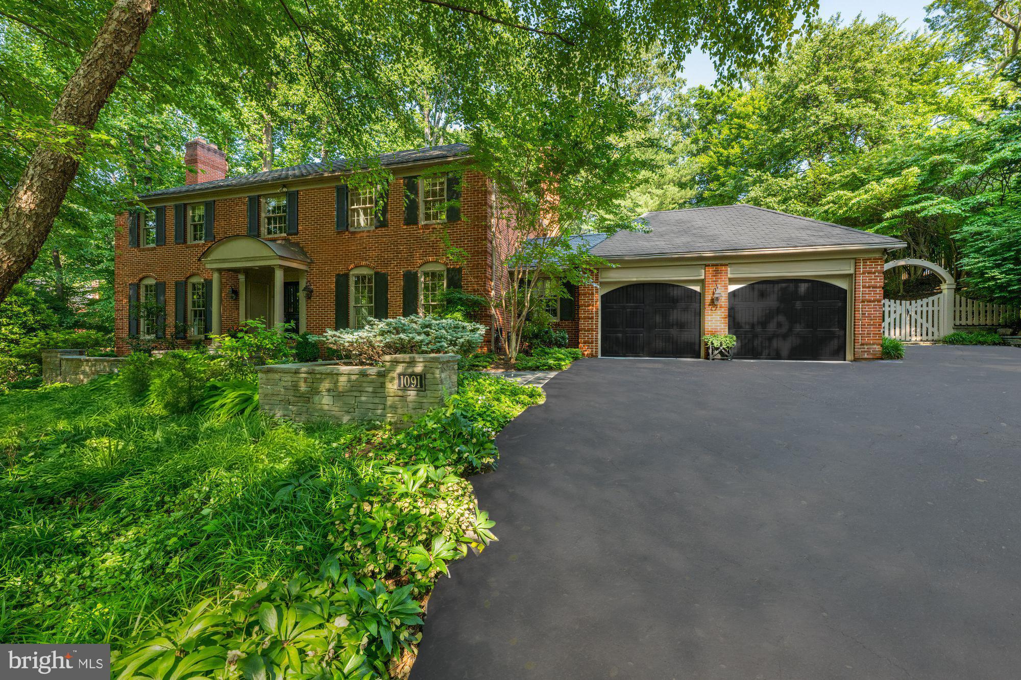 CEDARS OF MC LEAN - Residential