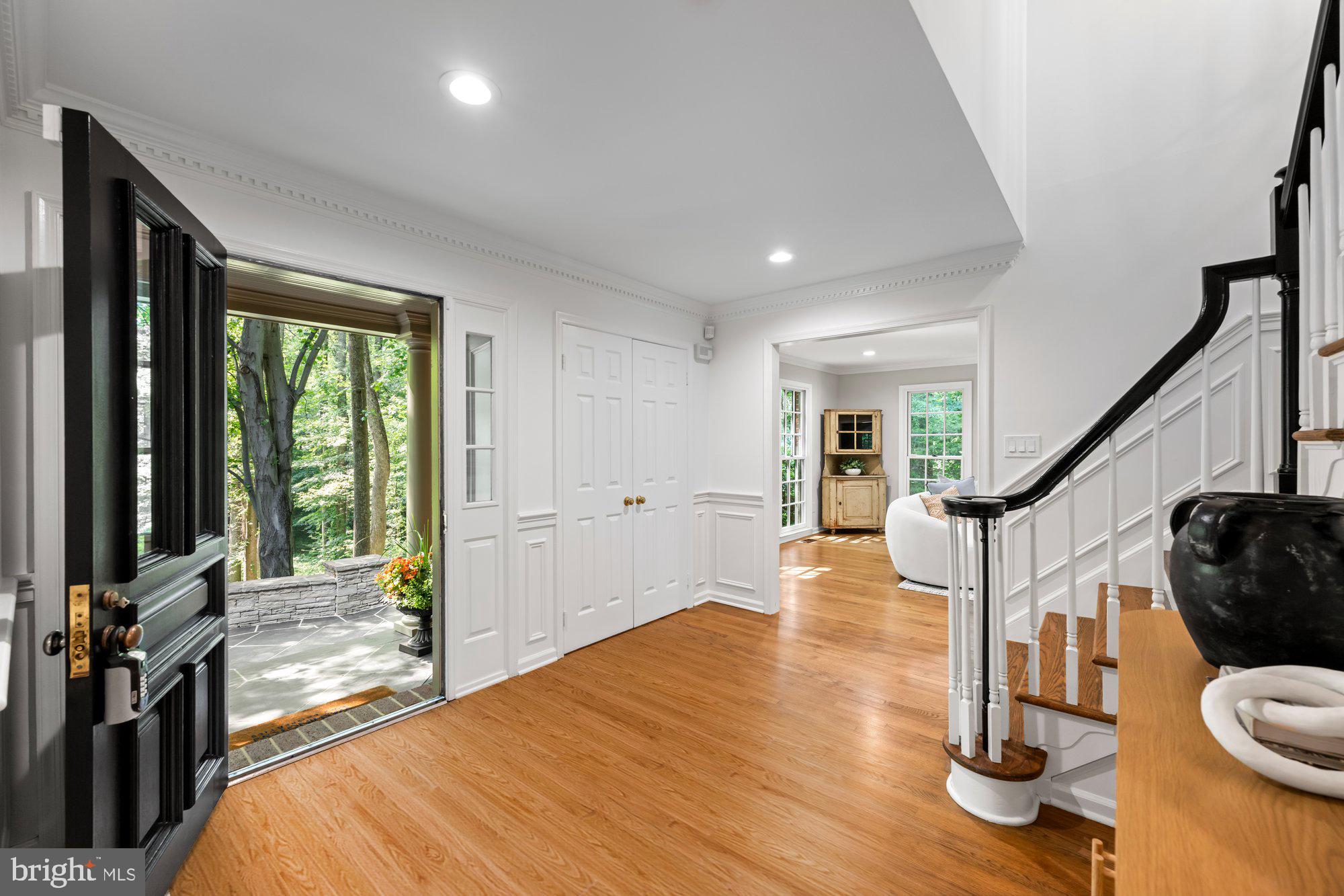 1091 OLD CEDAR ROAD