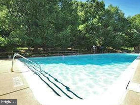 VALLEY PARK - Residential Lease