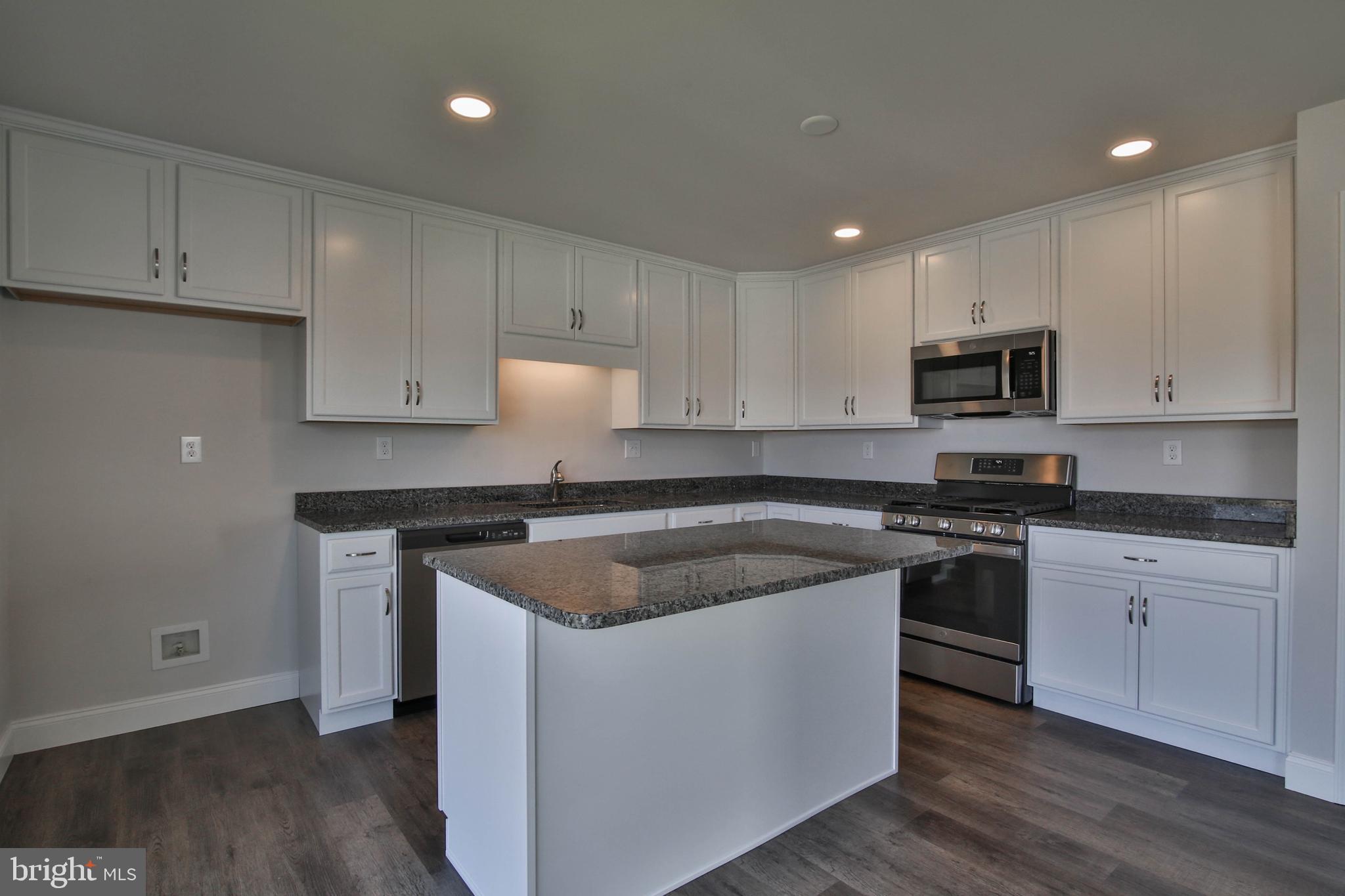 QUARRY HILL ESTATES - Residential