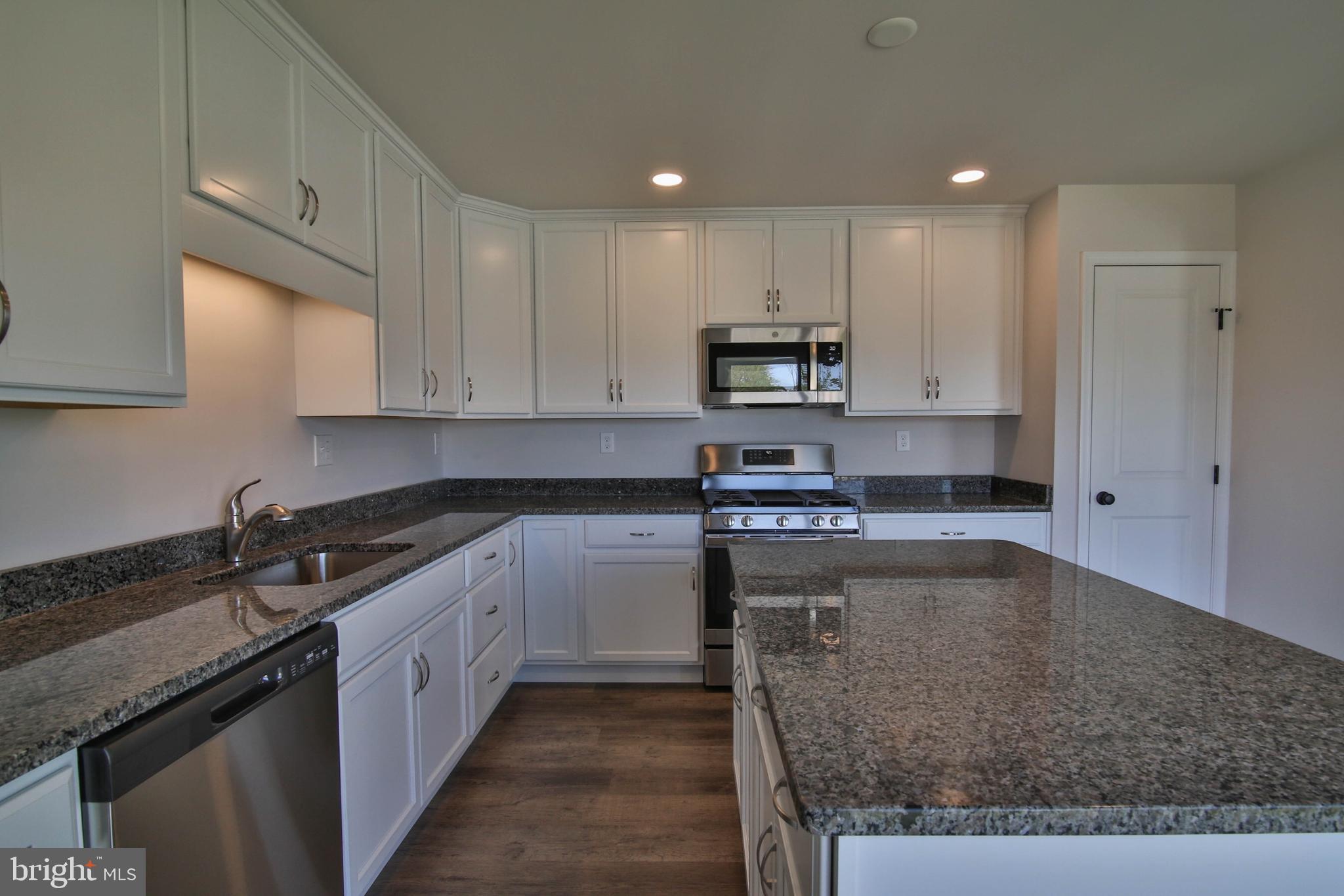 QUARRY HILL ESTATES - Residential