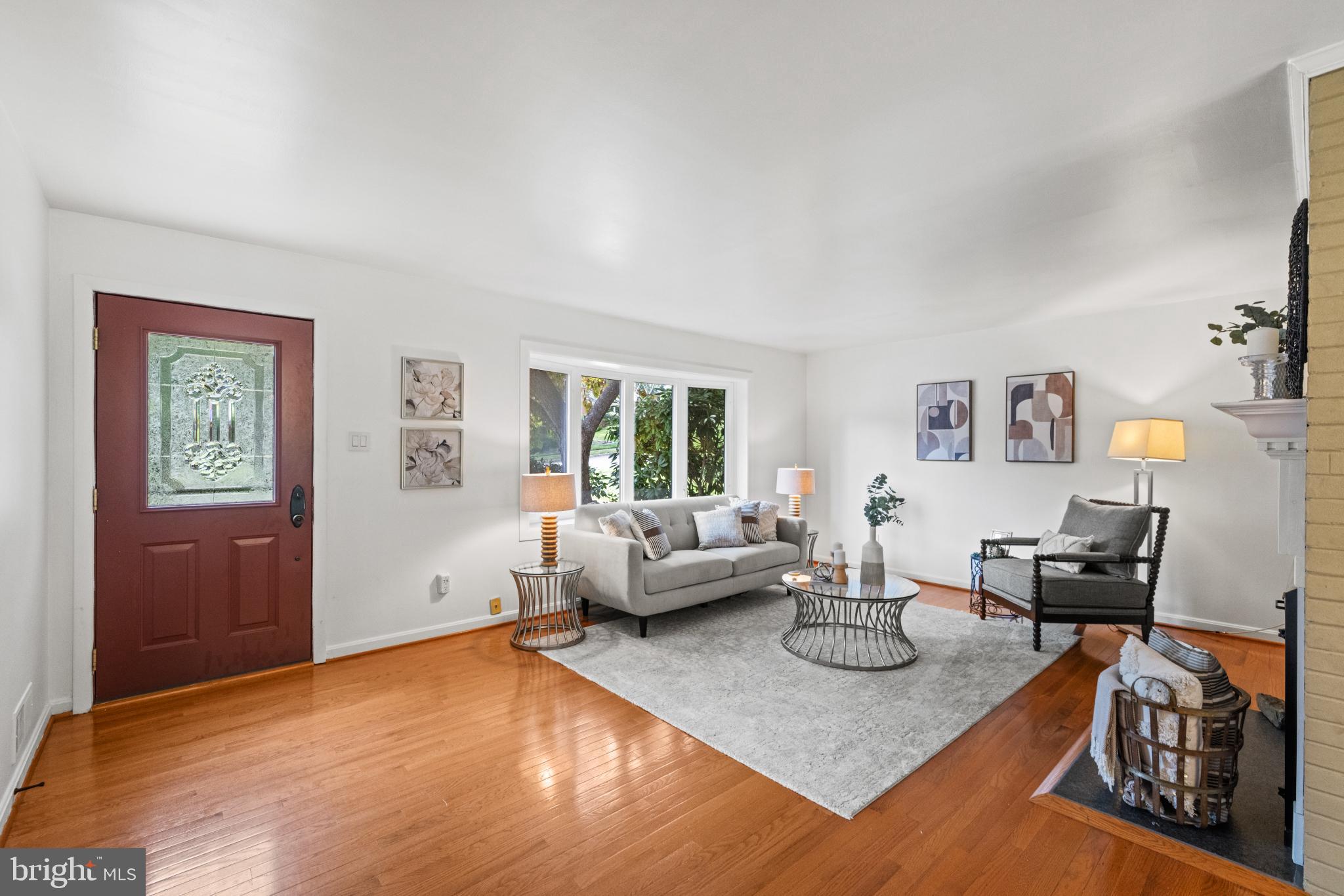 Search Homes 4 6708 HARWOOD PL