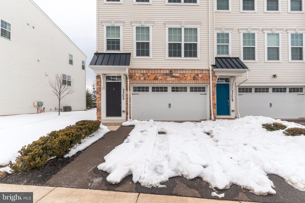 Photo of 2305 Macis Circle, WARRINGTON, PA 18976 (MLS # PABU2114052)