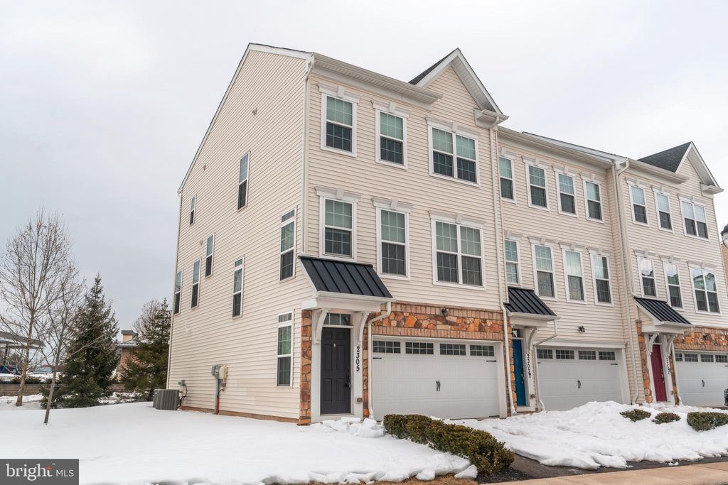 Photo of 2305 Macis Circle, WARRINGTON, PA 18976 (MLS # PABU2114052)