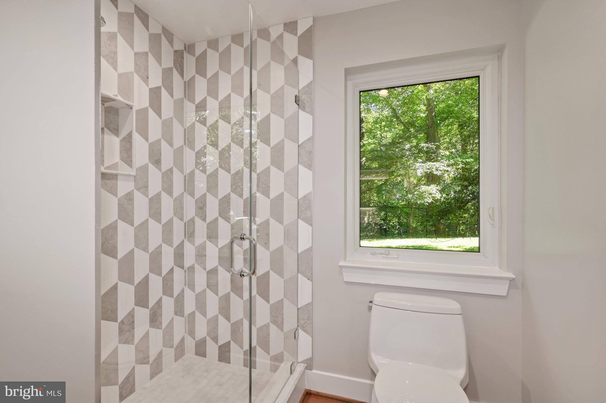 BELLEVUE FOREST - Residential