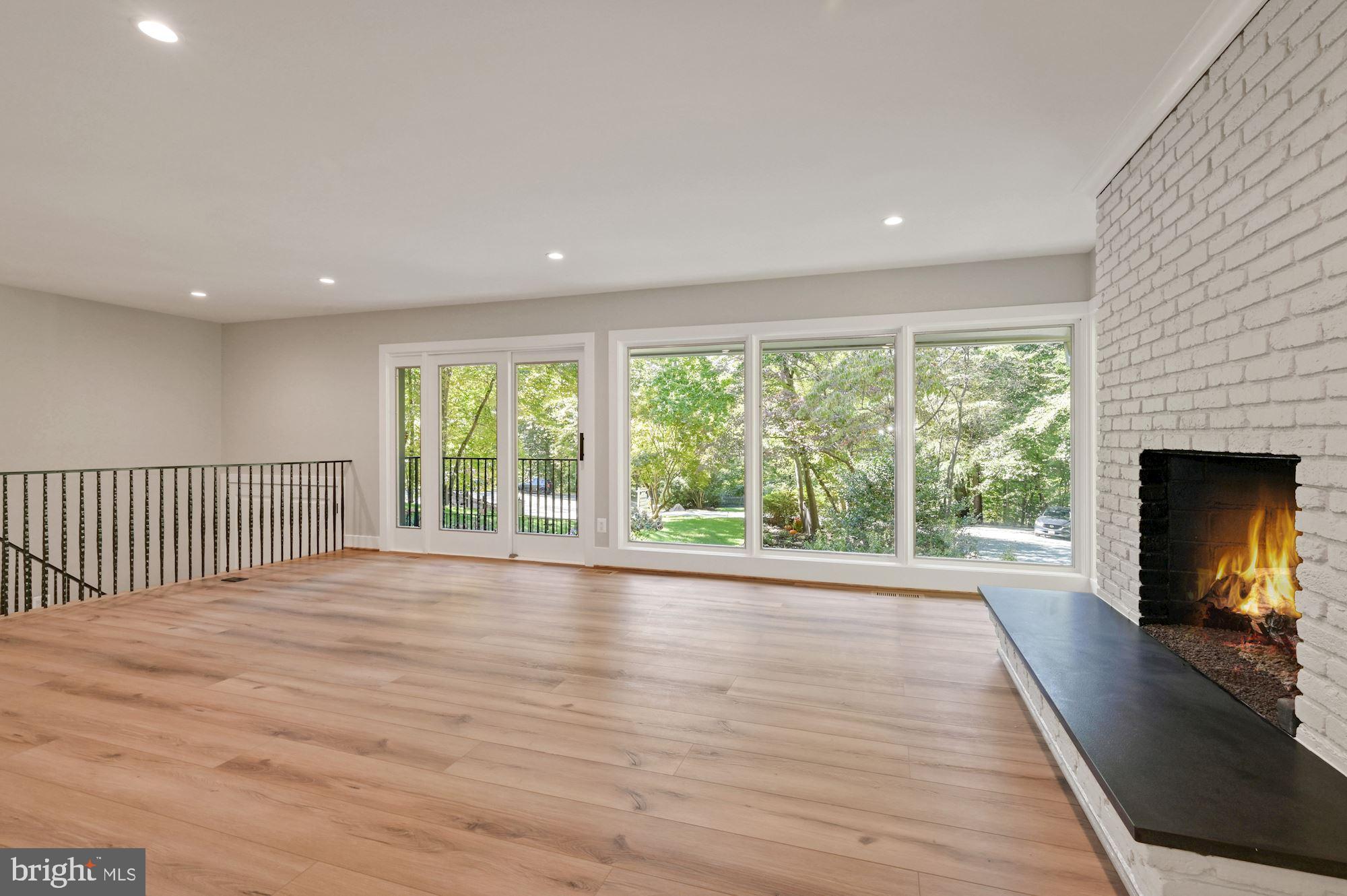 BELLEVUE FOREST - Residential