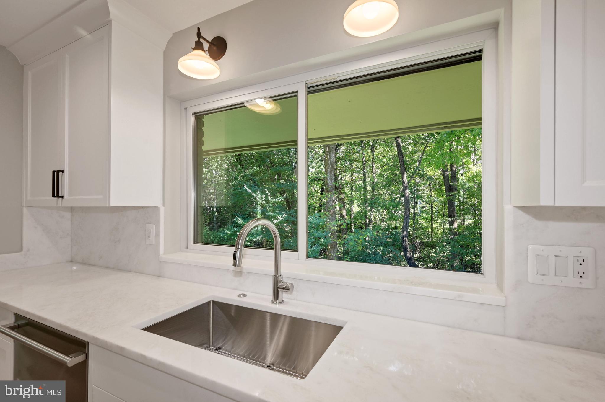 BELLEVUE FOREST - Residential