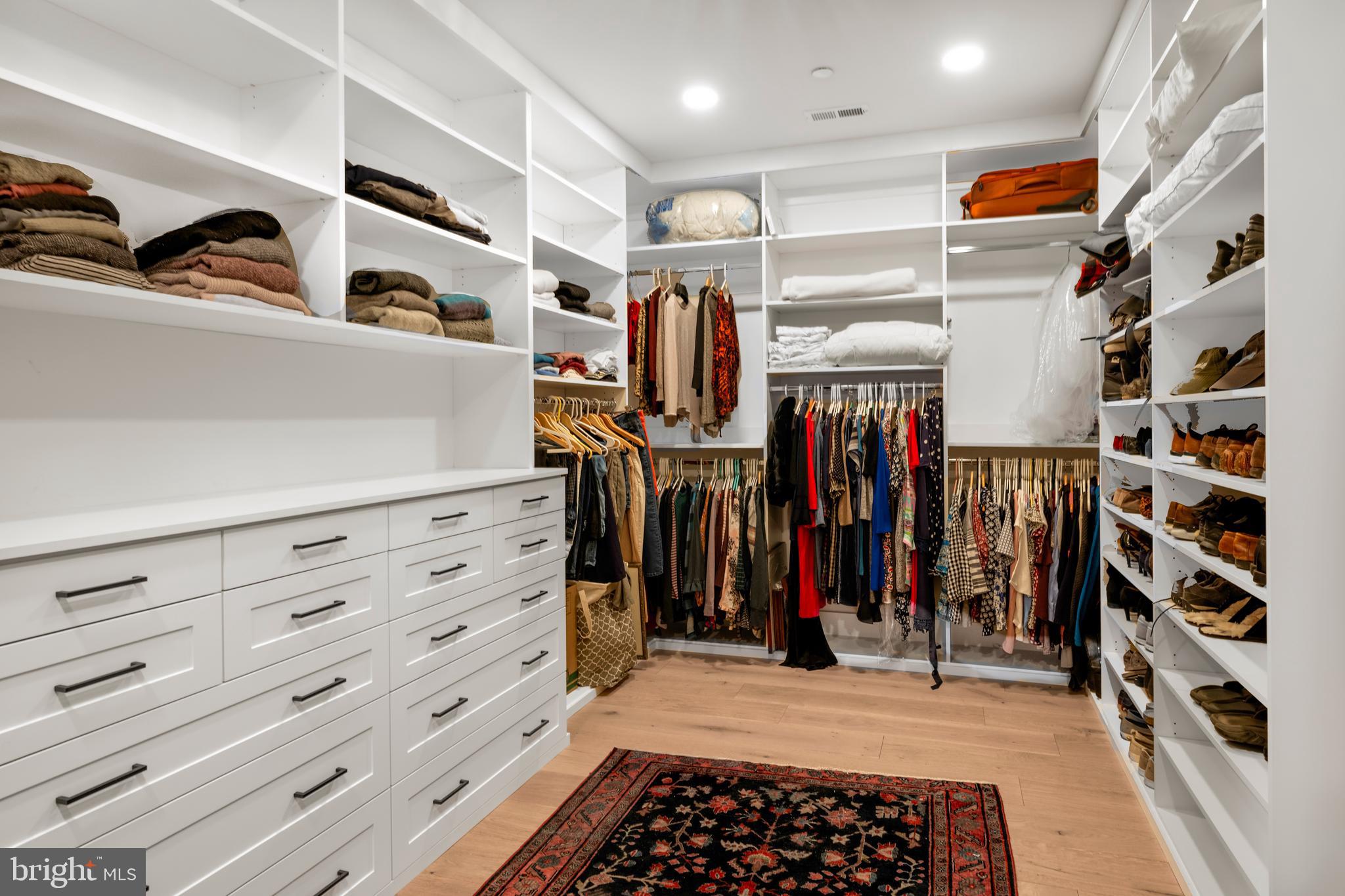 RABBIT RUN CREEK - Residential