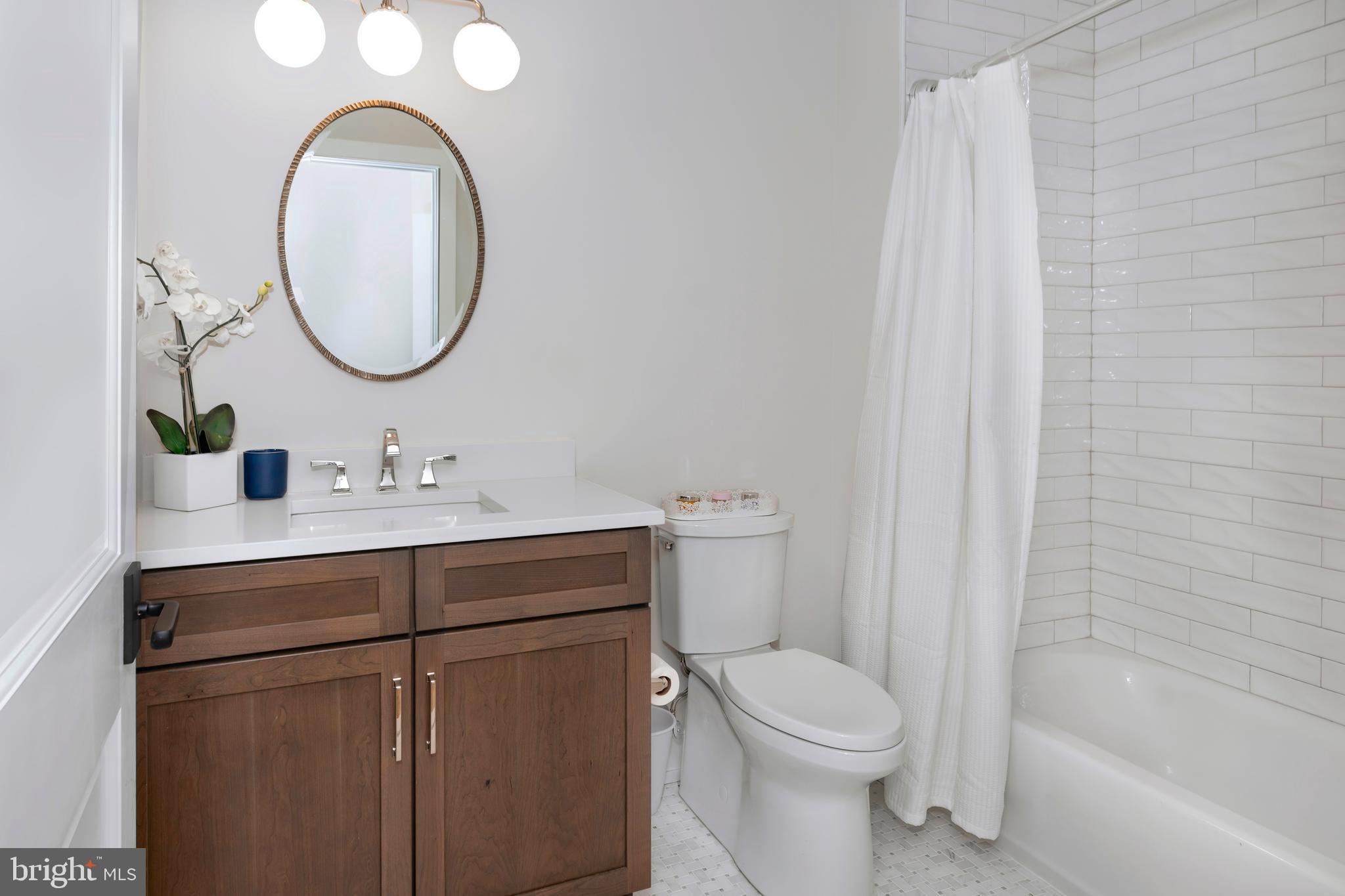 RABBIT RUN CREEK - Residential