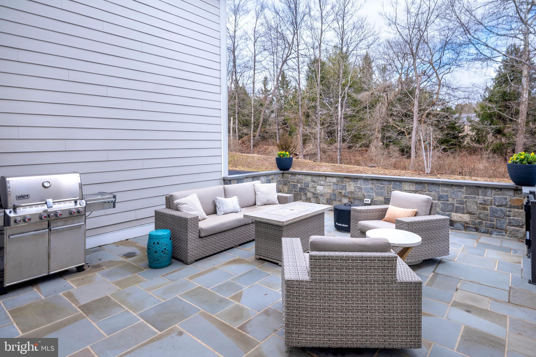 RABBIT RUN CREEK - Residential