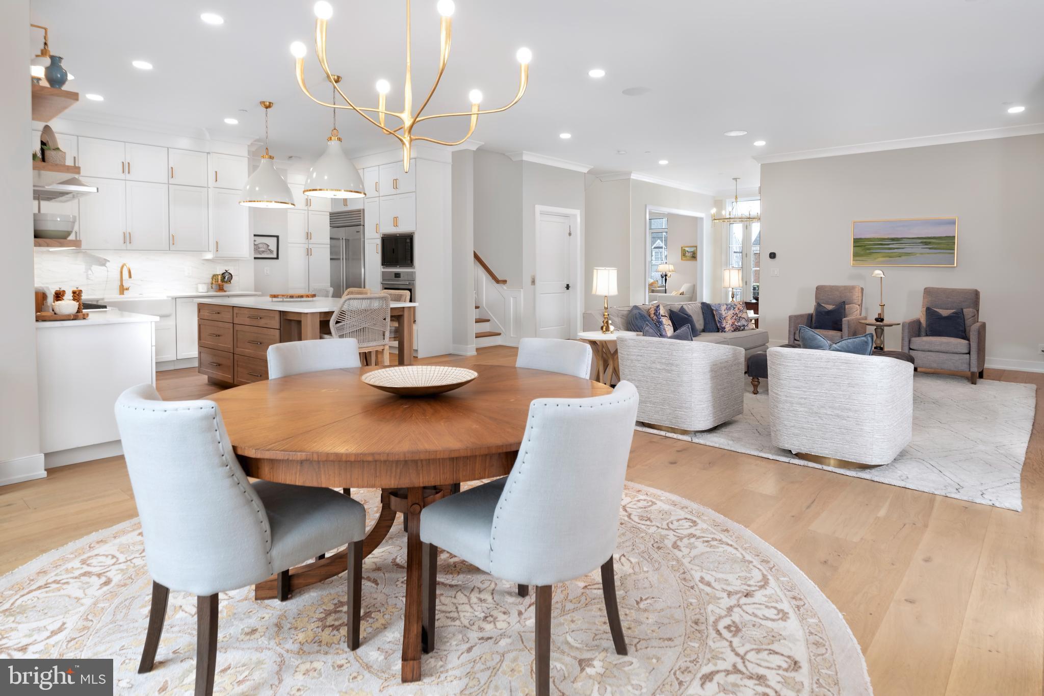 RABBIT RUN CREEK - Residential