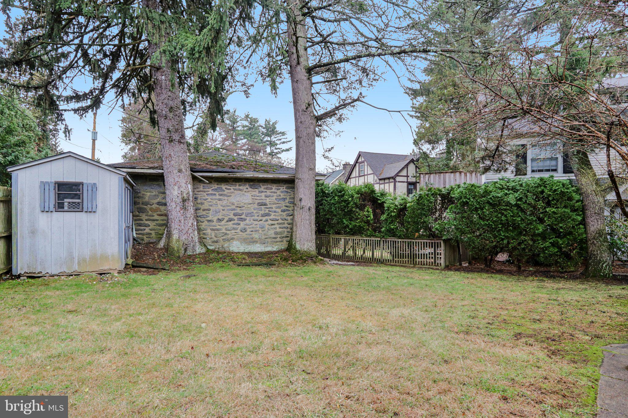 ELKINS PARK - Residential