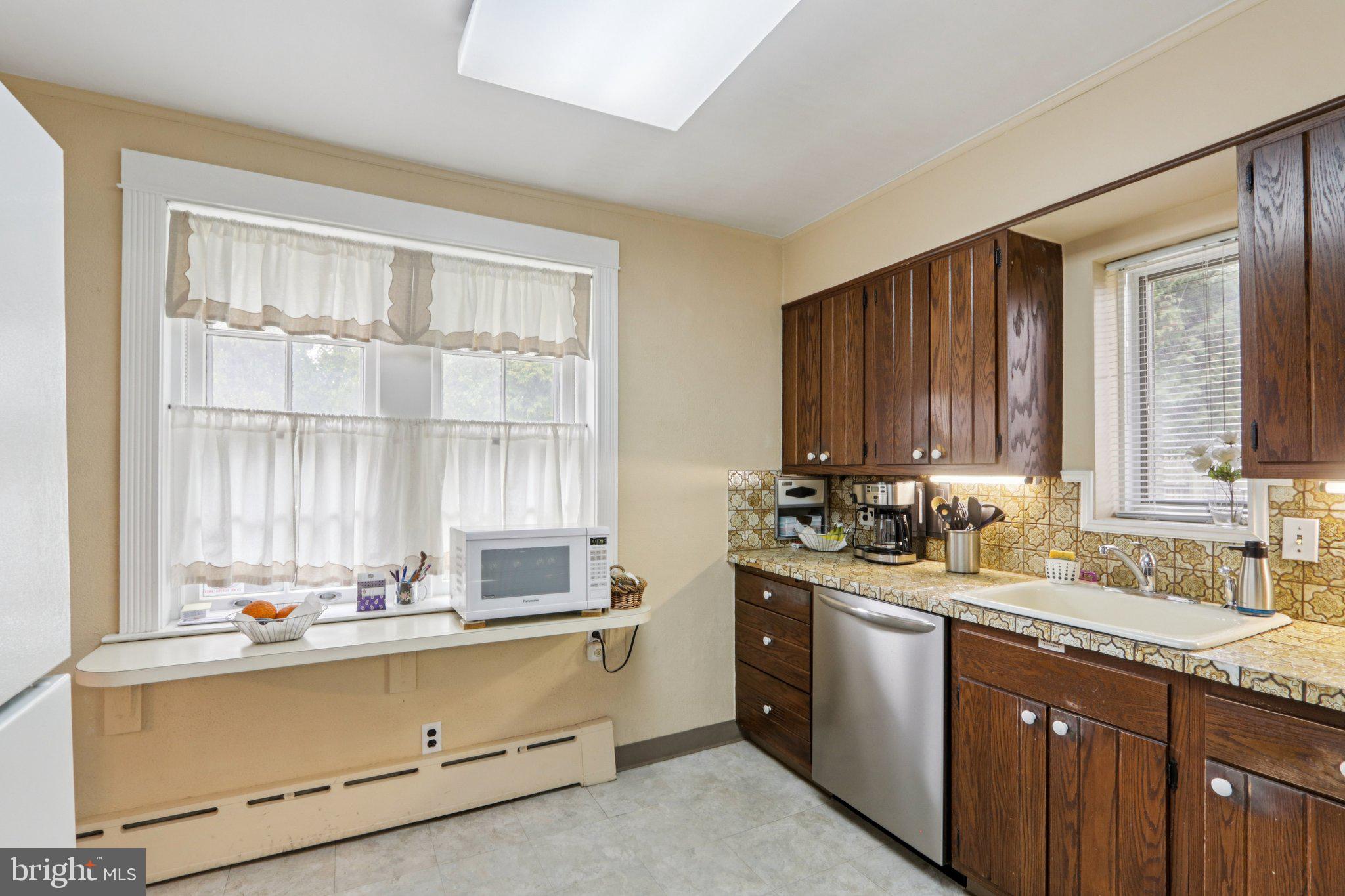 ELKINS PARK - Residential