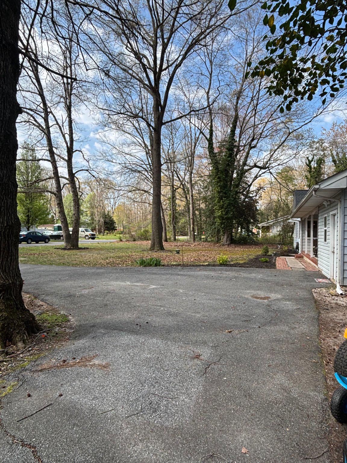 DEVONSHIRE WOODS - Residential