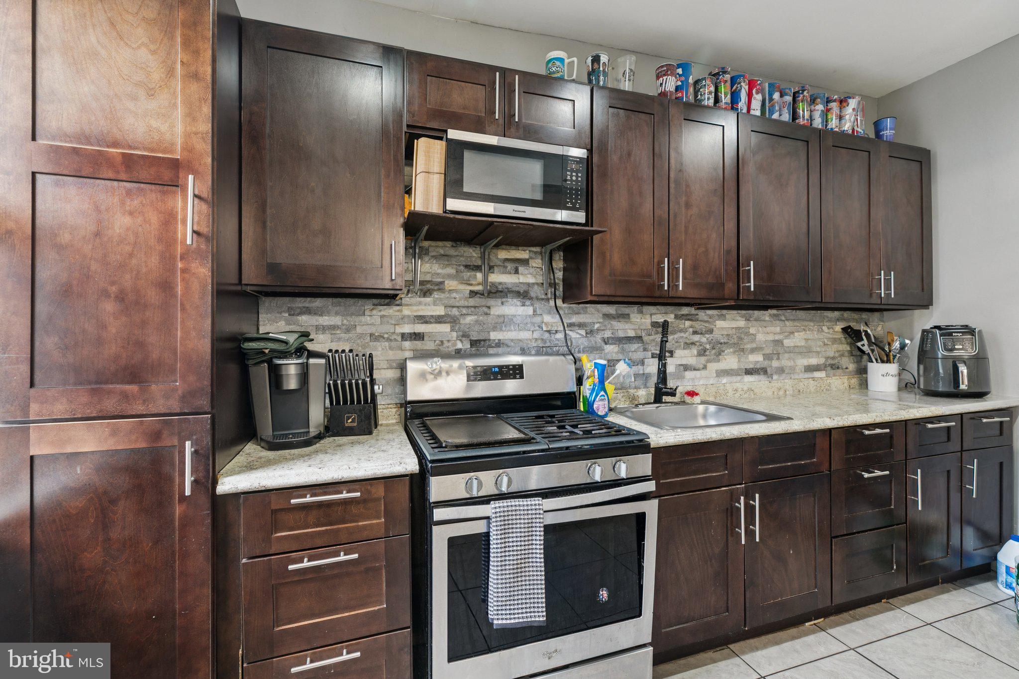 OLDE RICHMOND - Residential