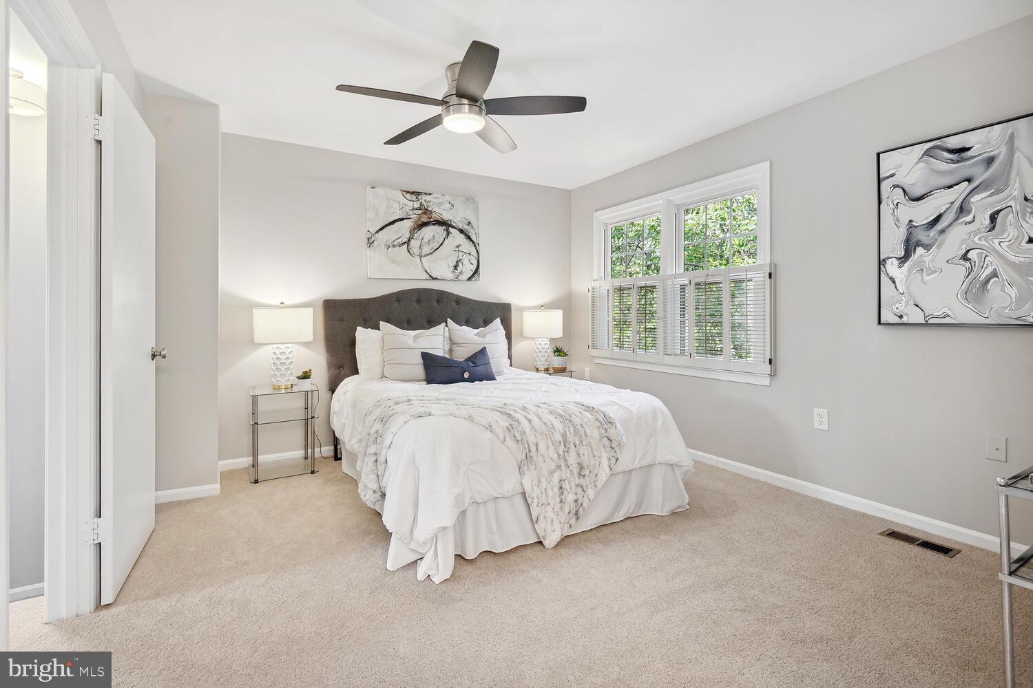 SOCIETY HILL - Residential