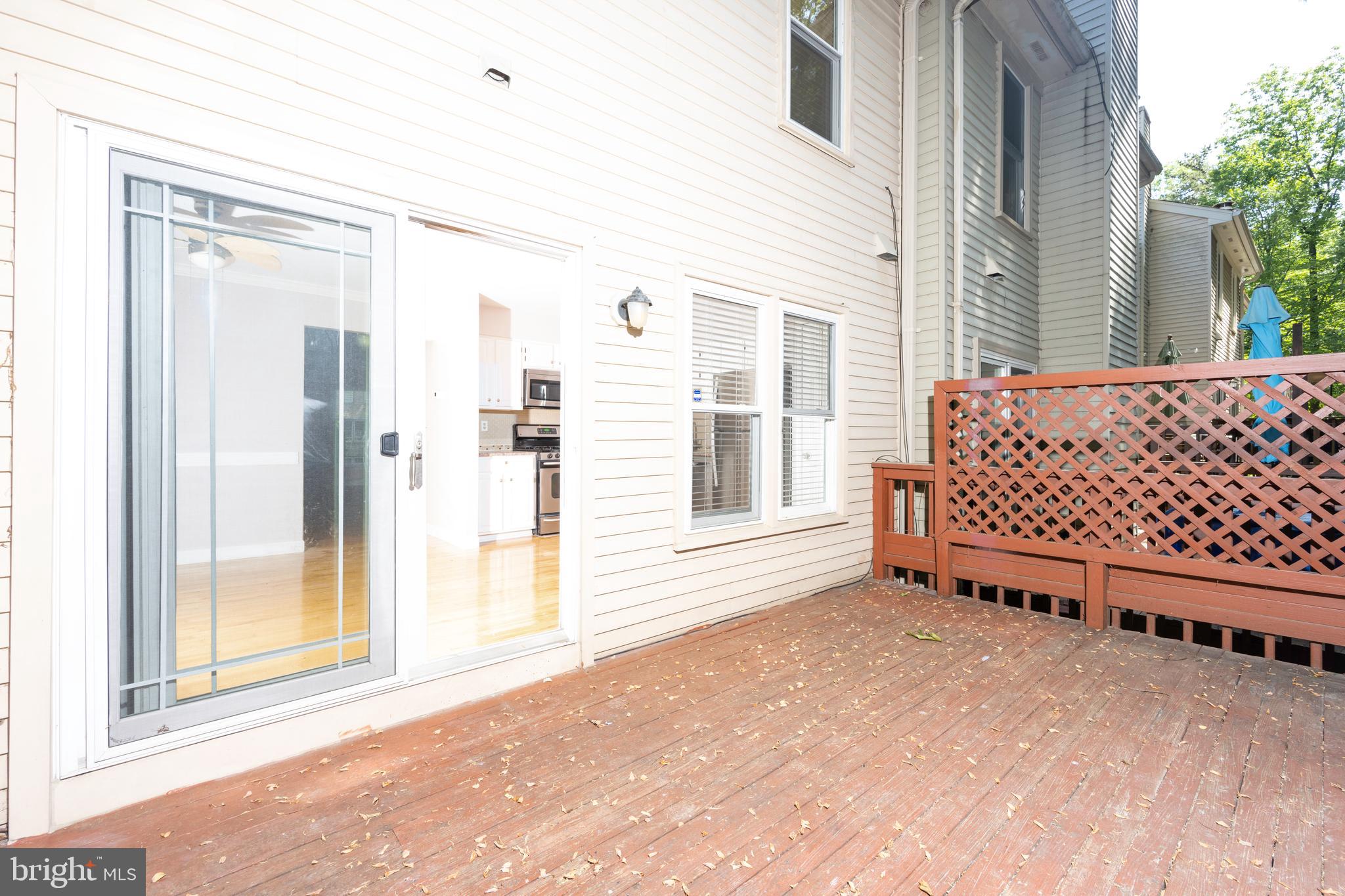 TIMBERLAWN - Residential Lease