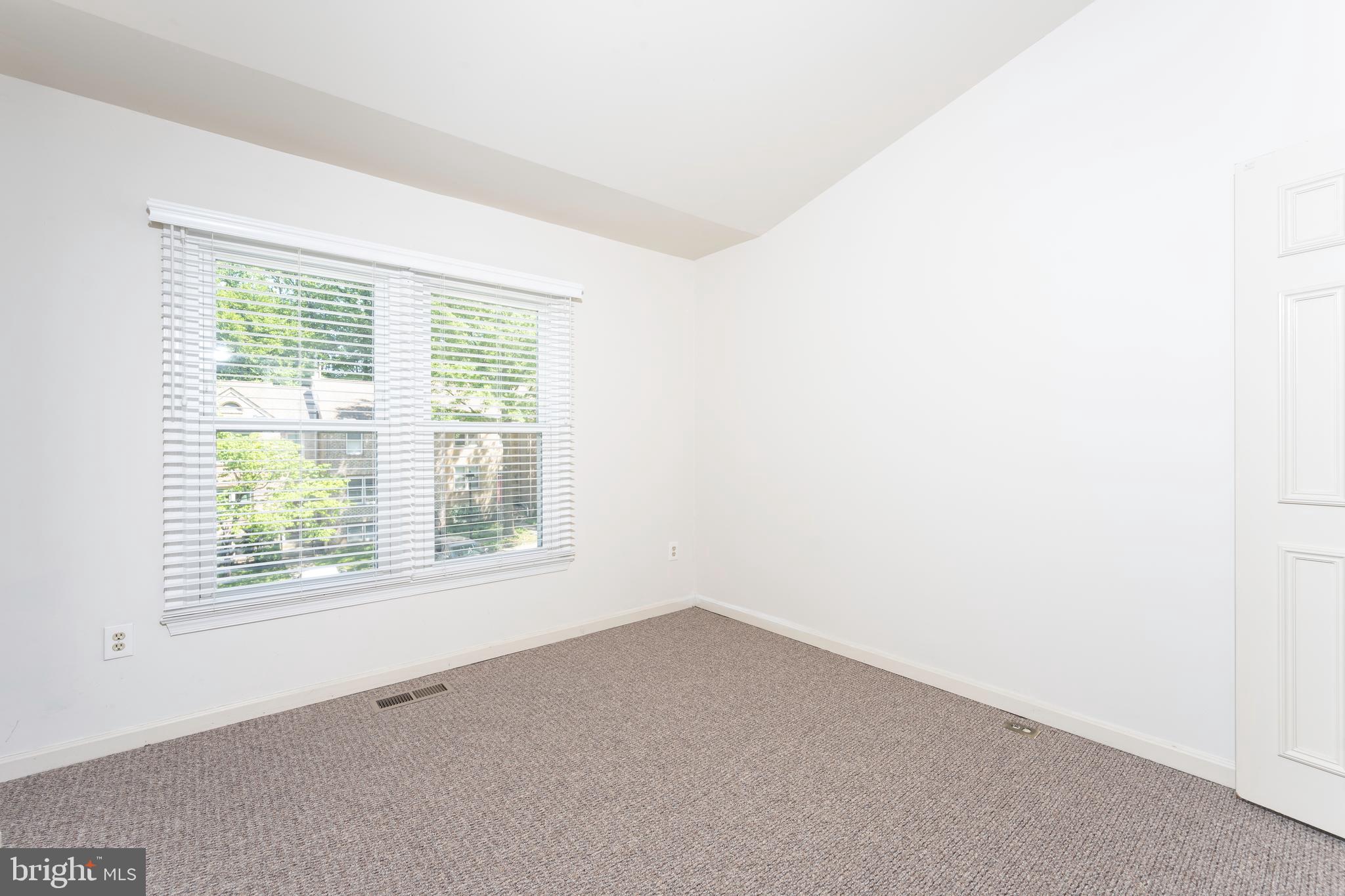 TIMBERLAWN - Residential Lease