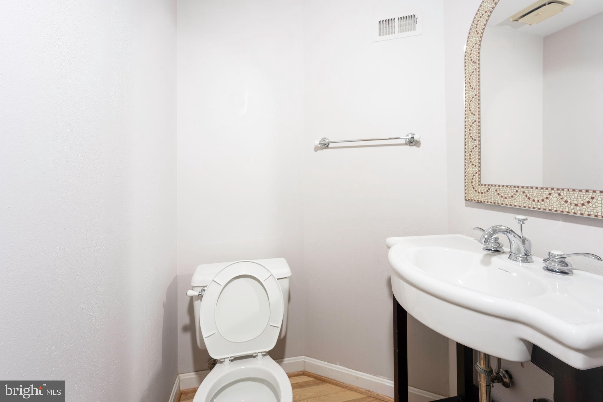 TIMBERLAWN - Residential Lease