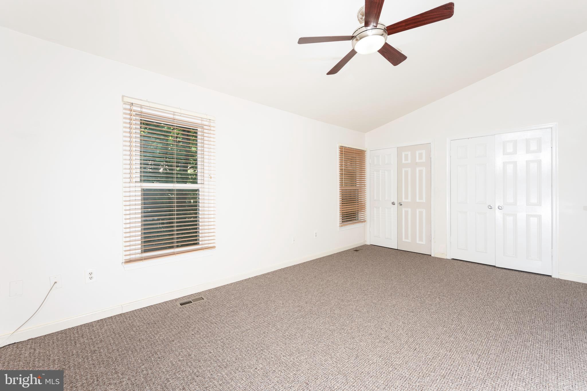 TIMBERLAWN - Residential Lease