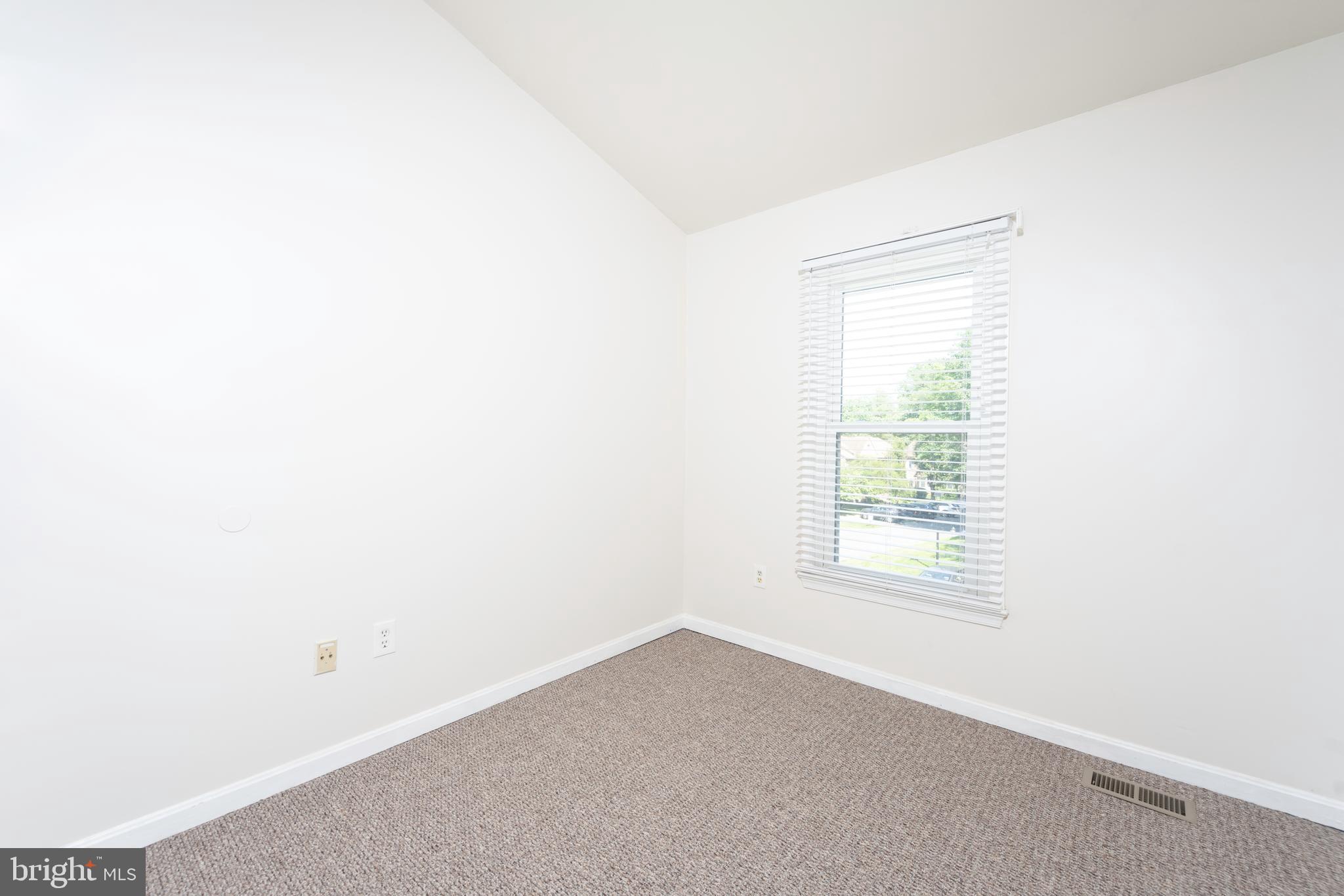 TIMBERLAWN - Residential Lease