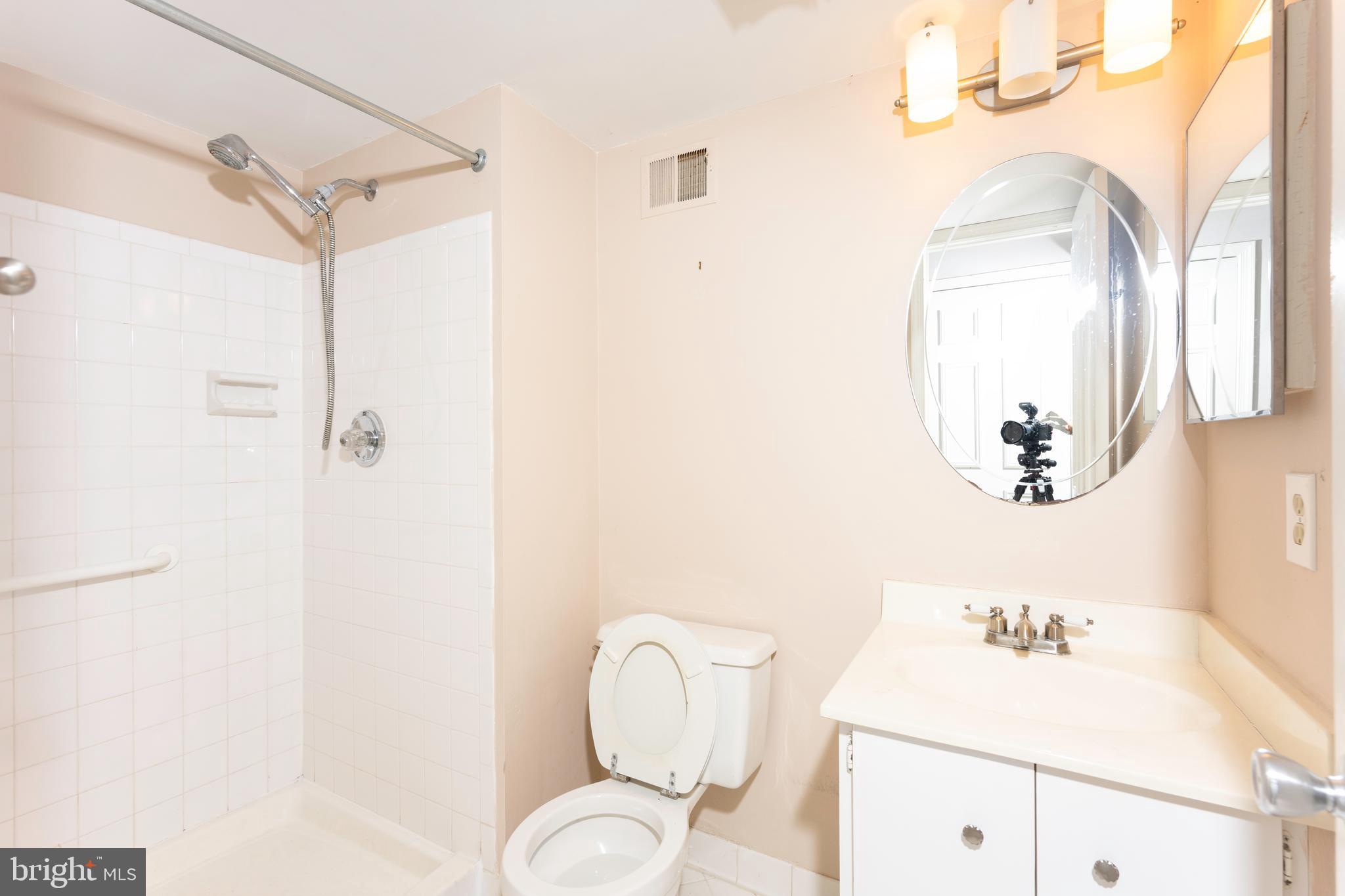 TIMBERLAWN - Residential Lease