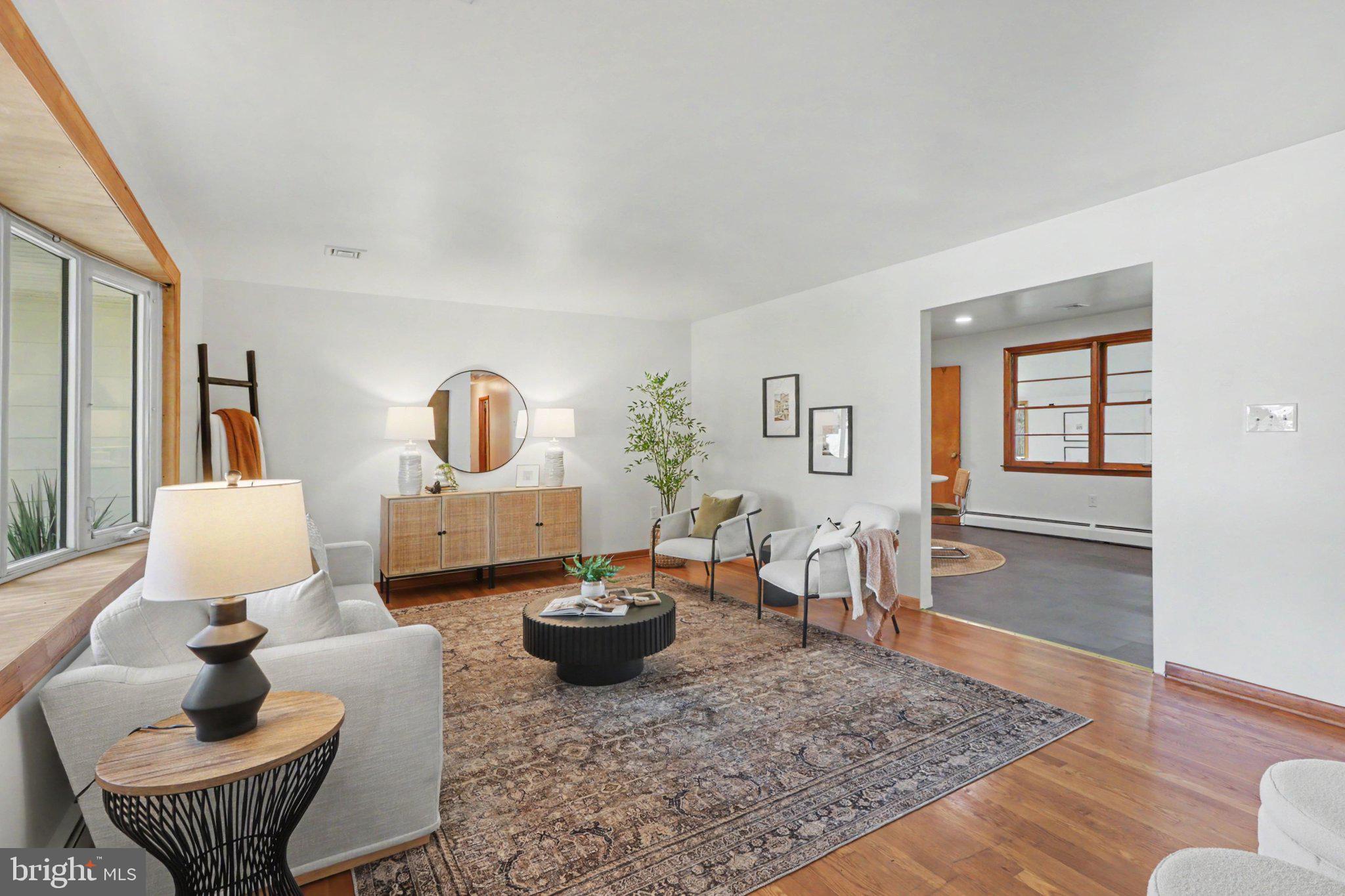 222 ROBIN ROAD