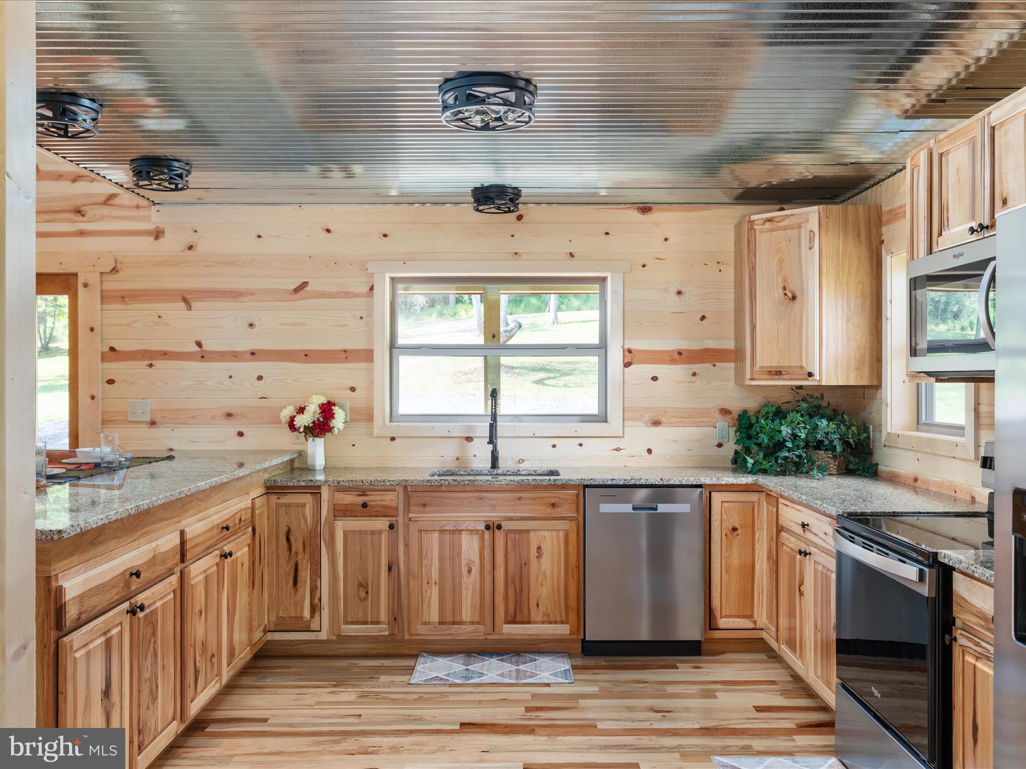 TROUT POND - Residential