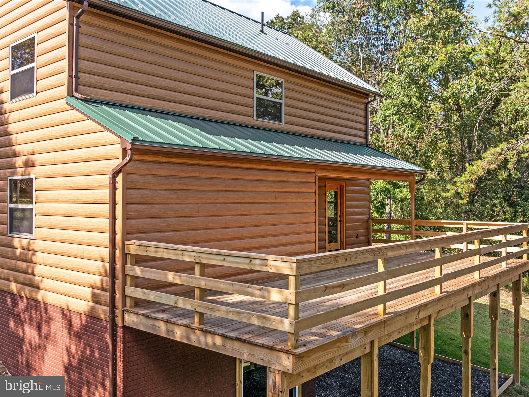 TROUT POND - Residential