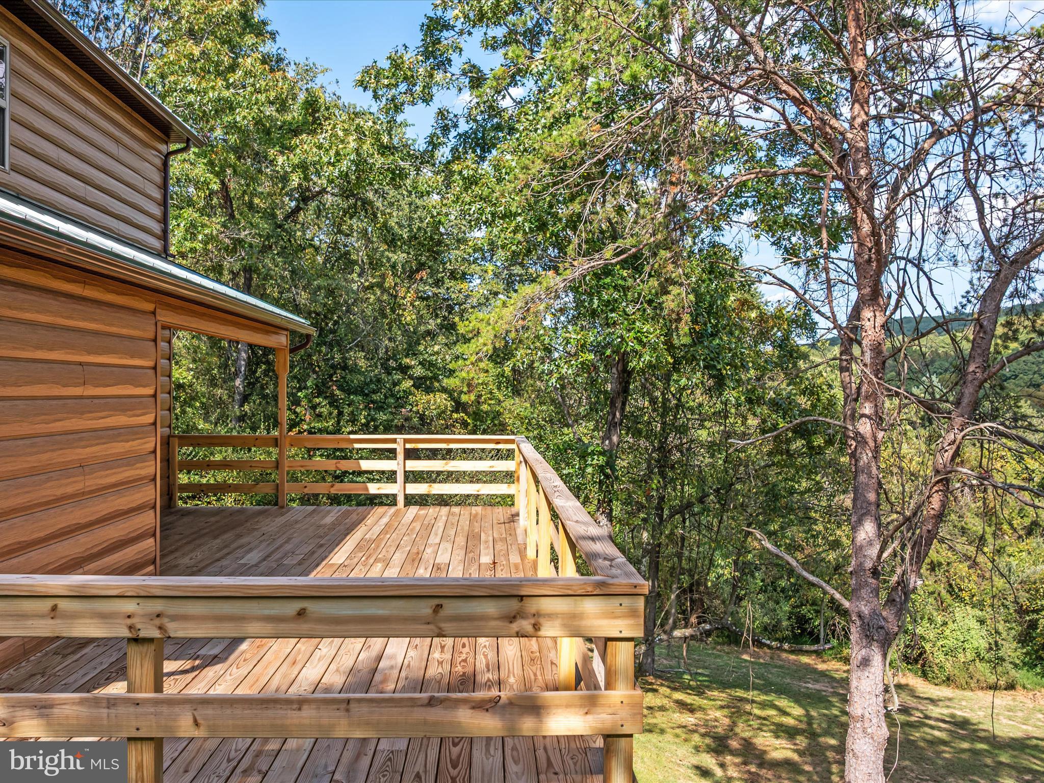 TROUT POND - Residential