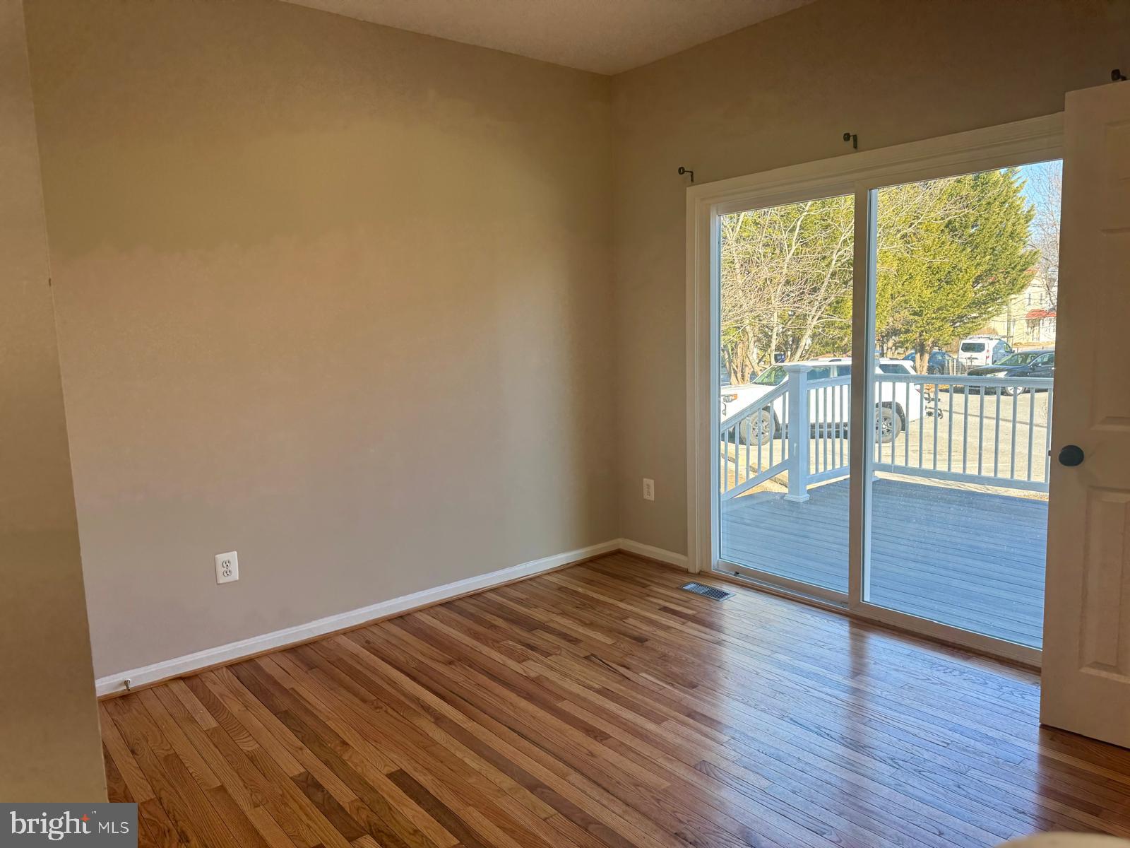 PATUXENT TRIANGLE - Residential Lease