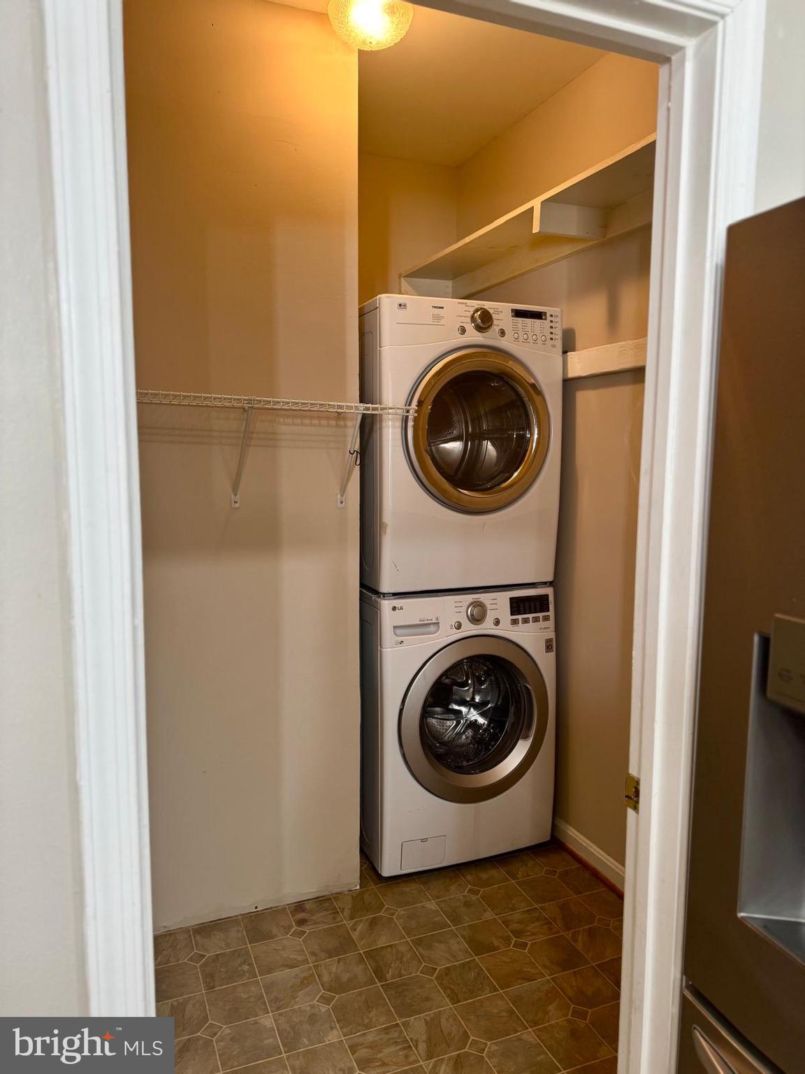 PATUXENT TRIANGLE - Residential Lease