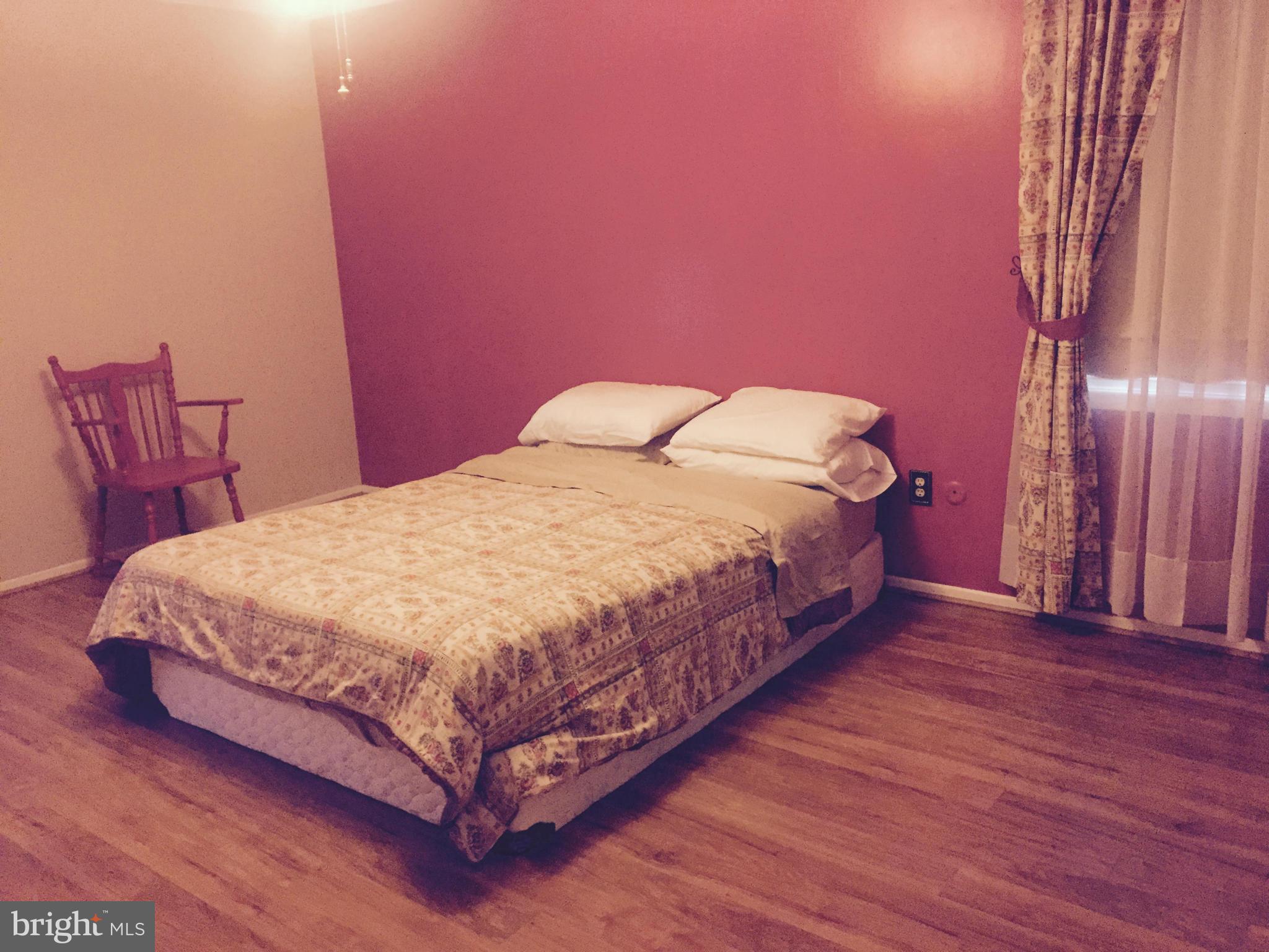 FOXHILL AT BELAIR - Residential