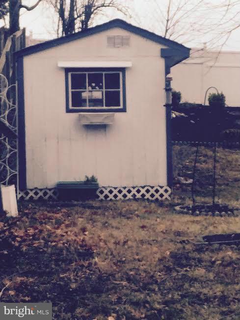 FOXHILL AT BELAIR - Residential