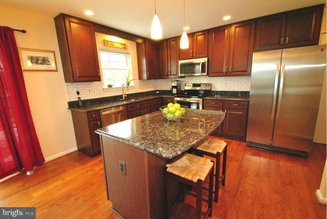 FRANKLIN FARM - Residential